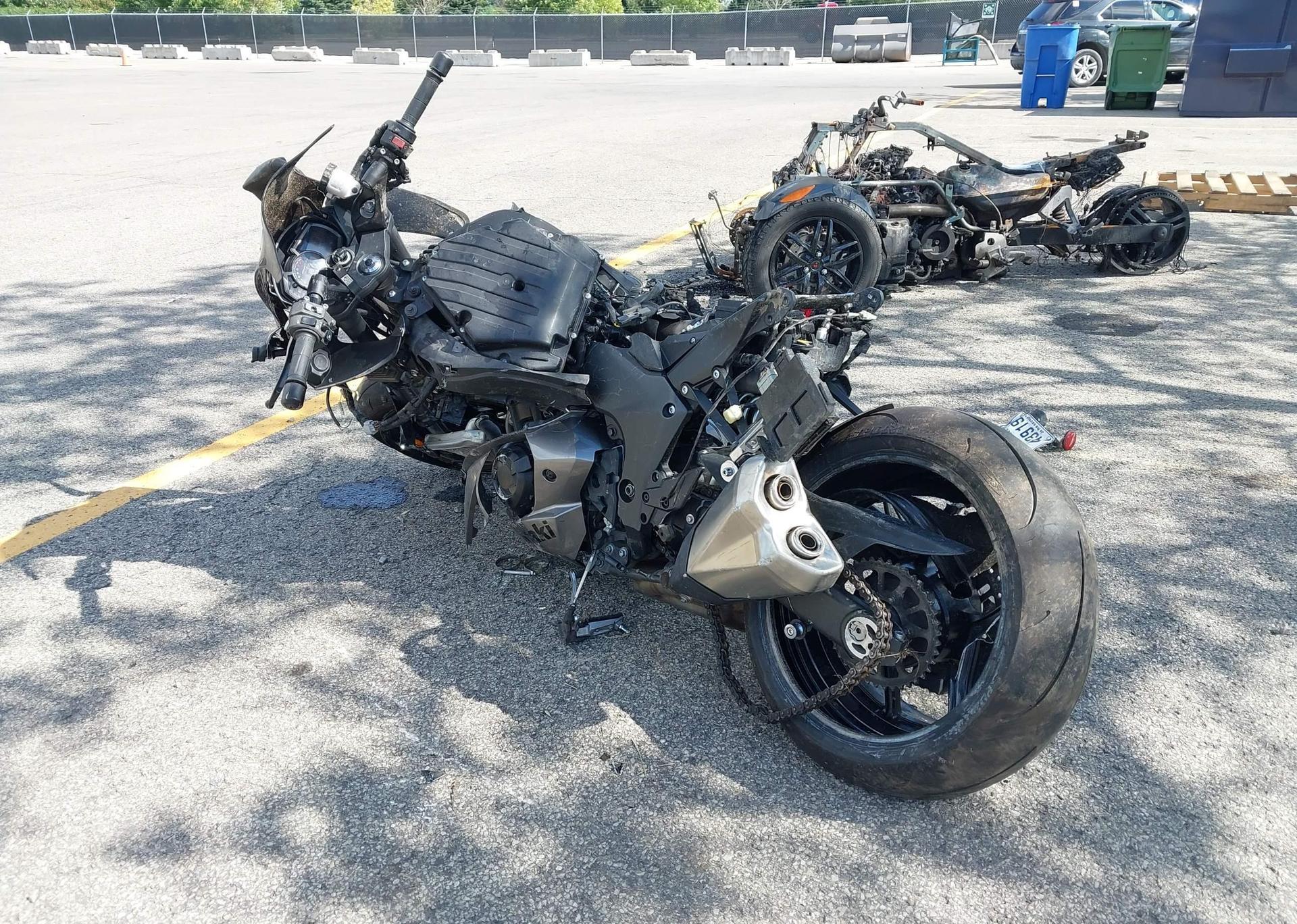 2017 KAWASAKI ZX1000 W
