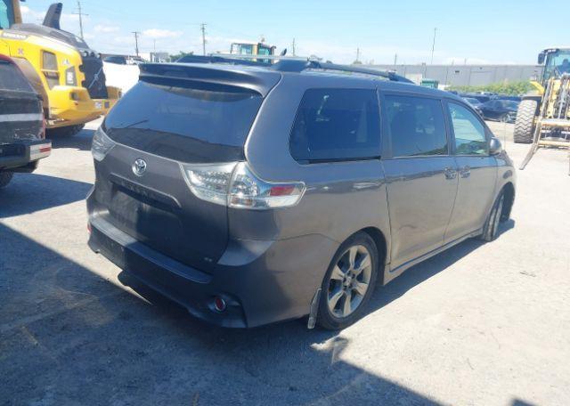 2011 TOYOTA SIENNA SE 8 PASSENGER