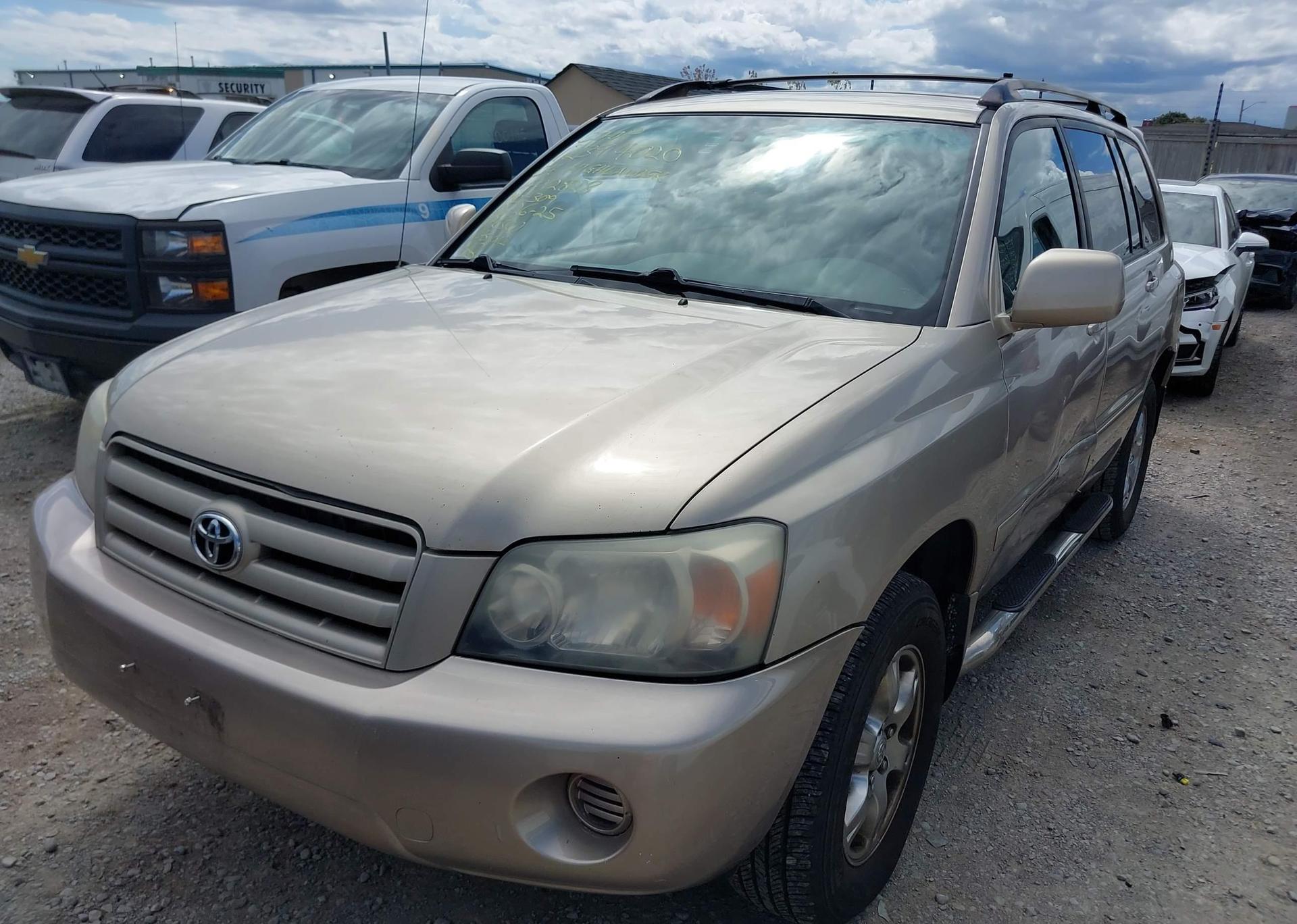 2004 TOYOTA HIGHLANDER V6
