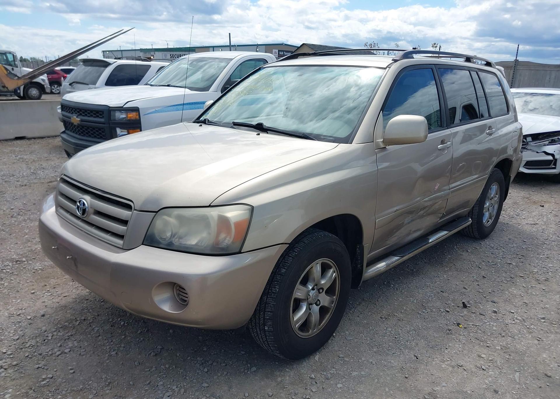 2004 TOYOTA HIGHLANDER V6