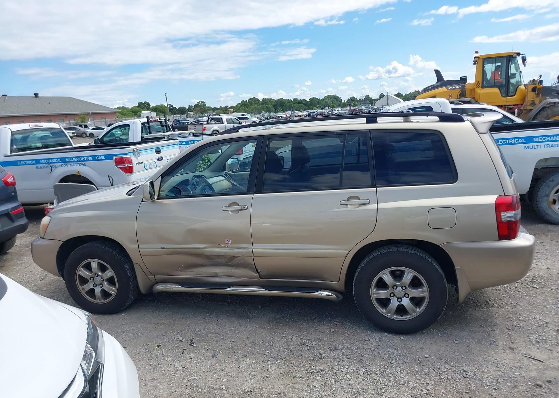 2004 TOYOTA HIGHLANDER V6