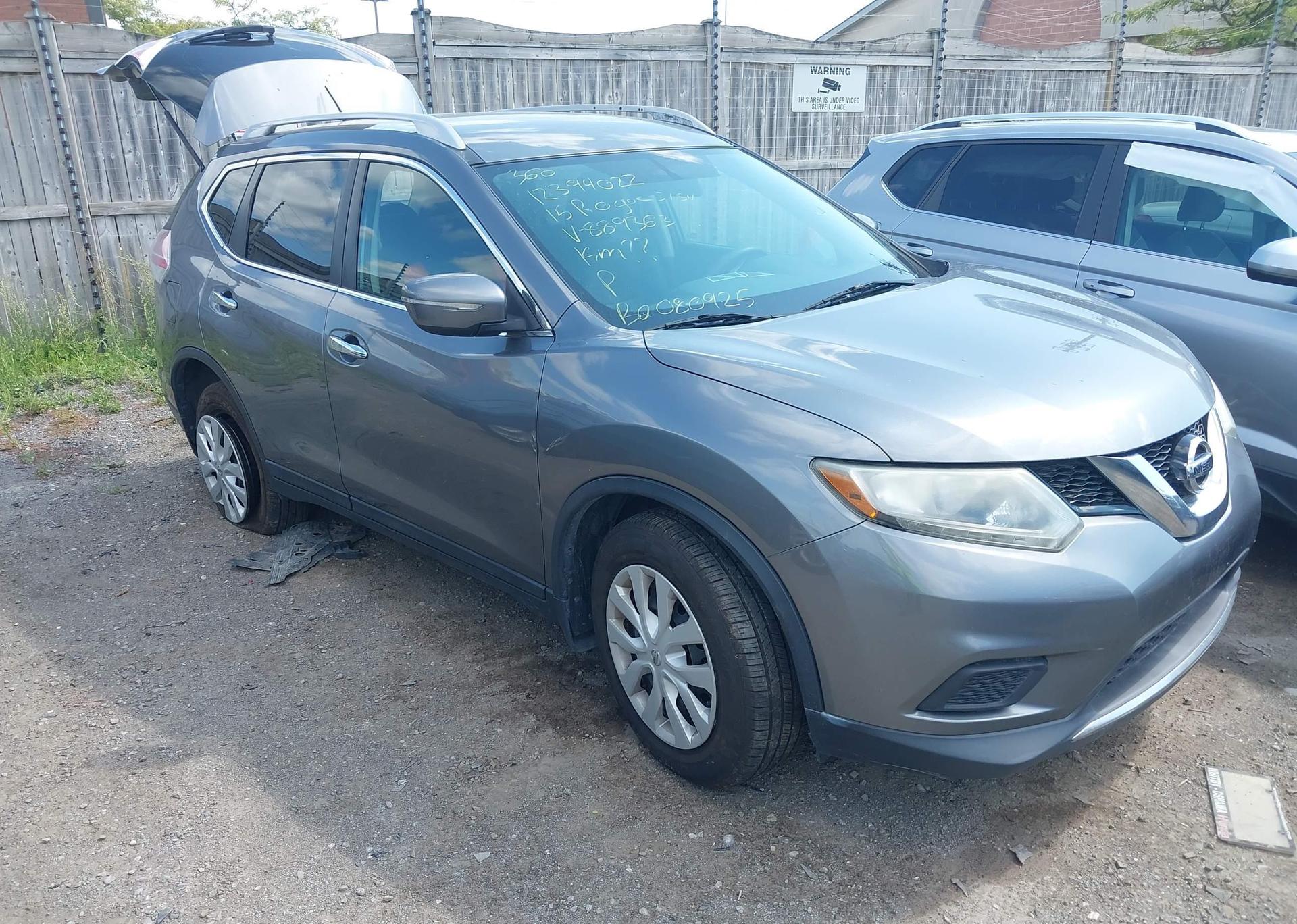 2015 NISSAN ROGUE S