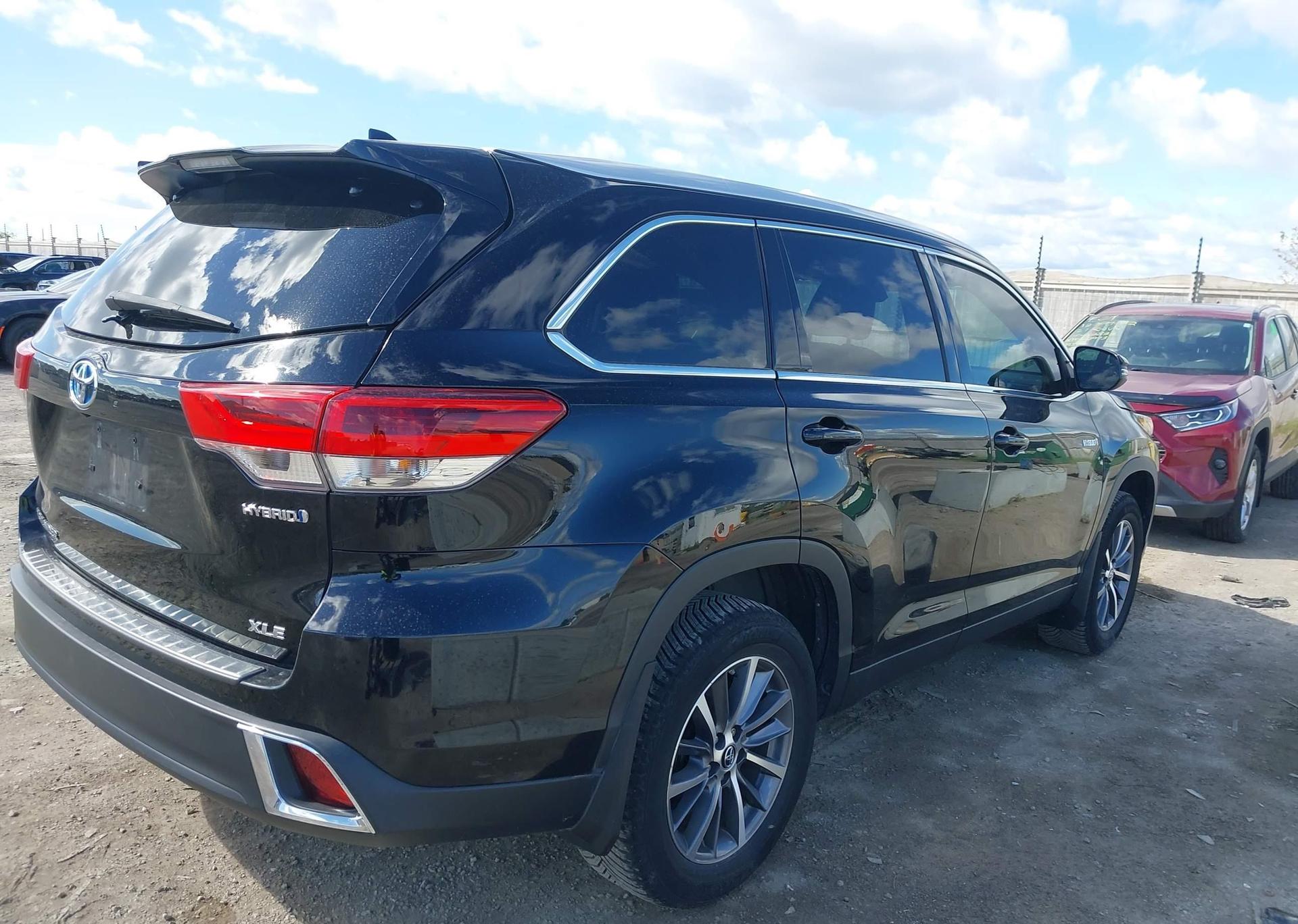 2019 TOYOTA HIGHLANDER HYBRID