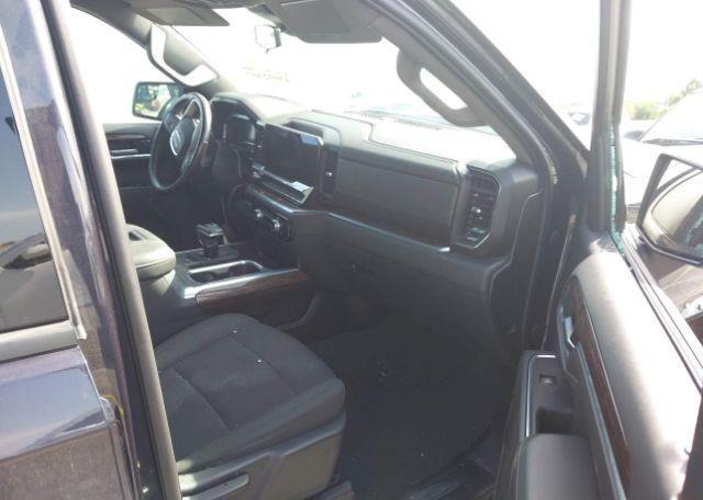 2022 GMC SIERRA K1500 ELEVATION