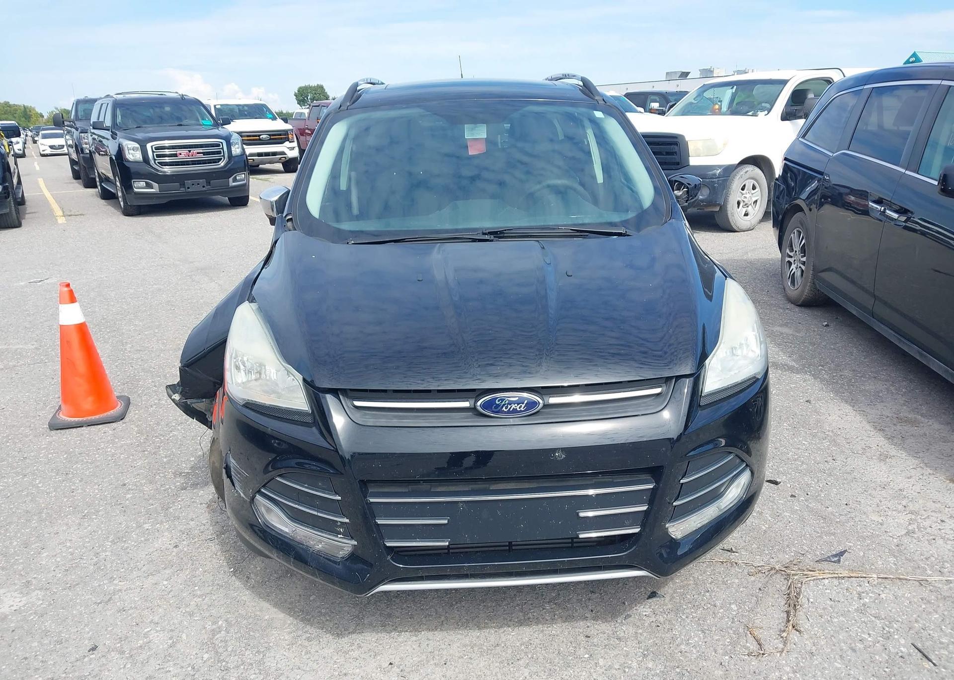 2016 FORD ESCAPE SE