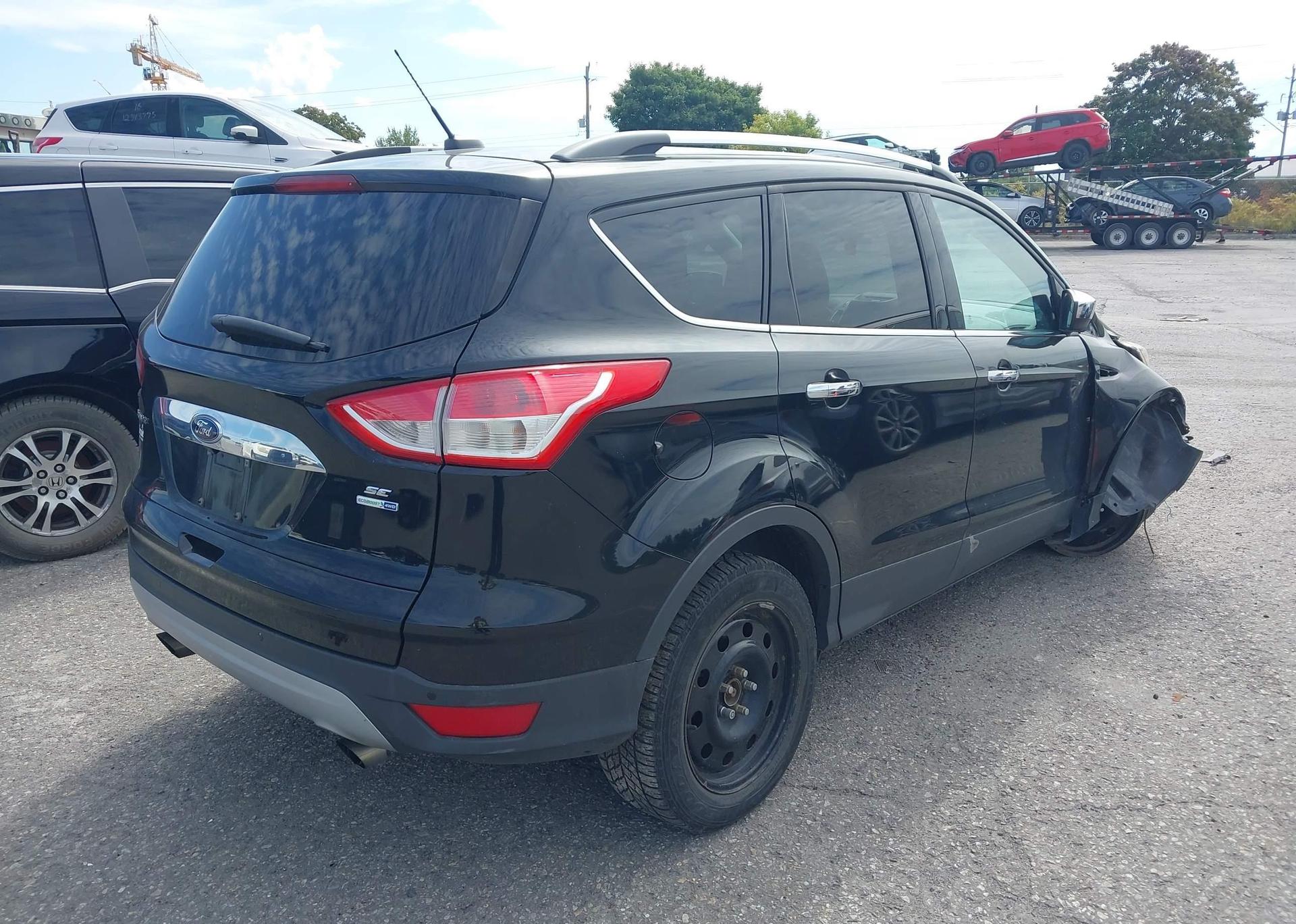 2016 FORD ESCAPE SE