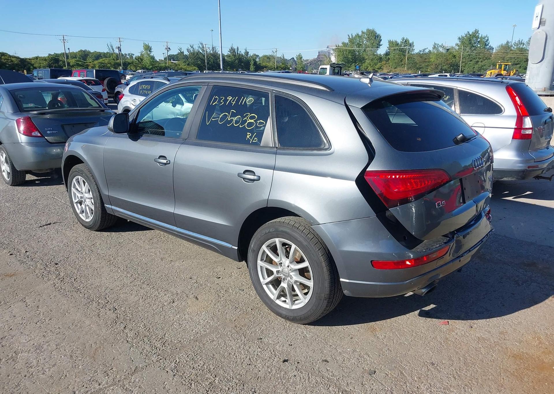2014 AUDI Q5