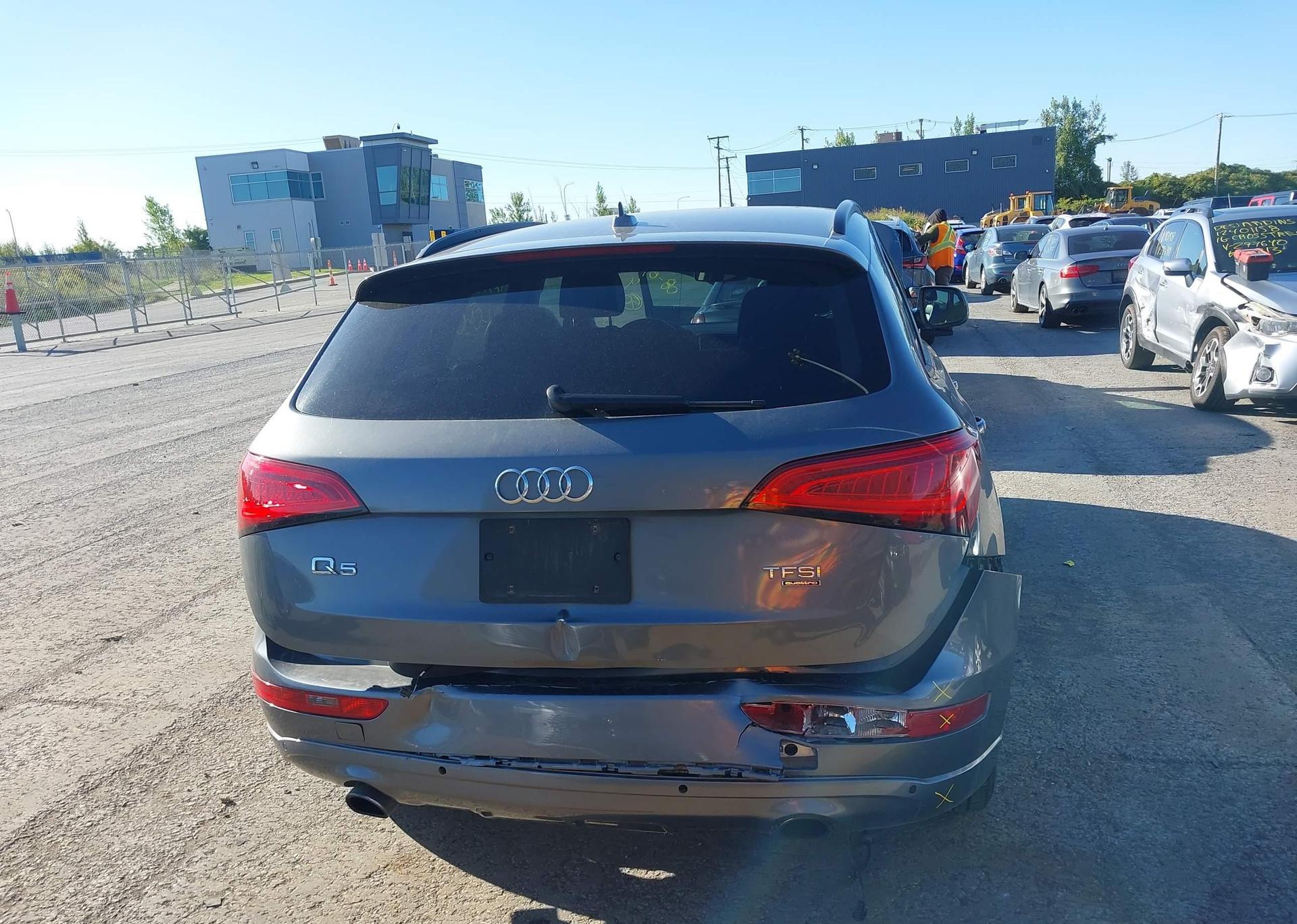 2014 AUDI Q5
