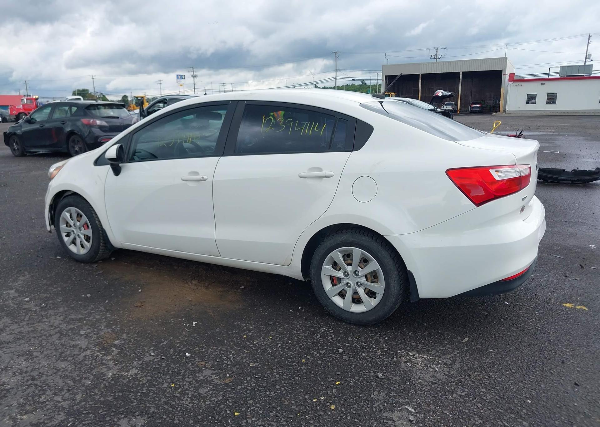 2016 KIA RIO EX