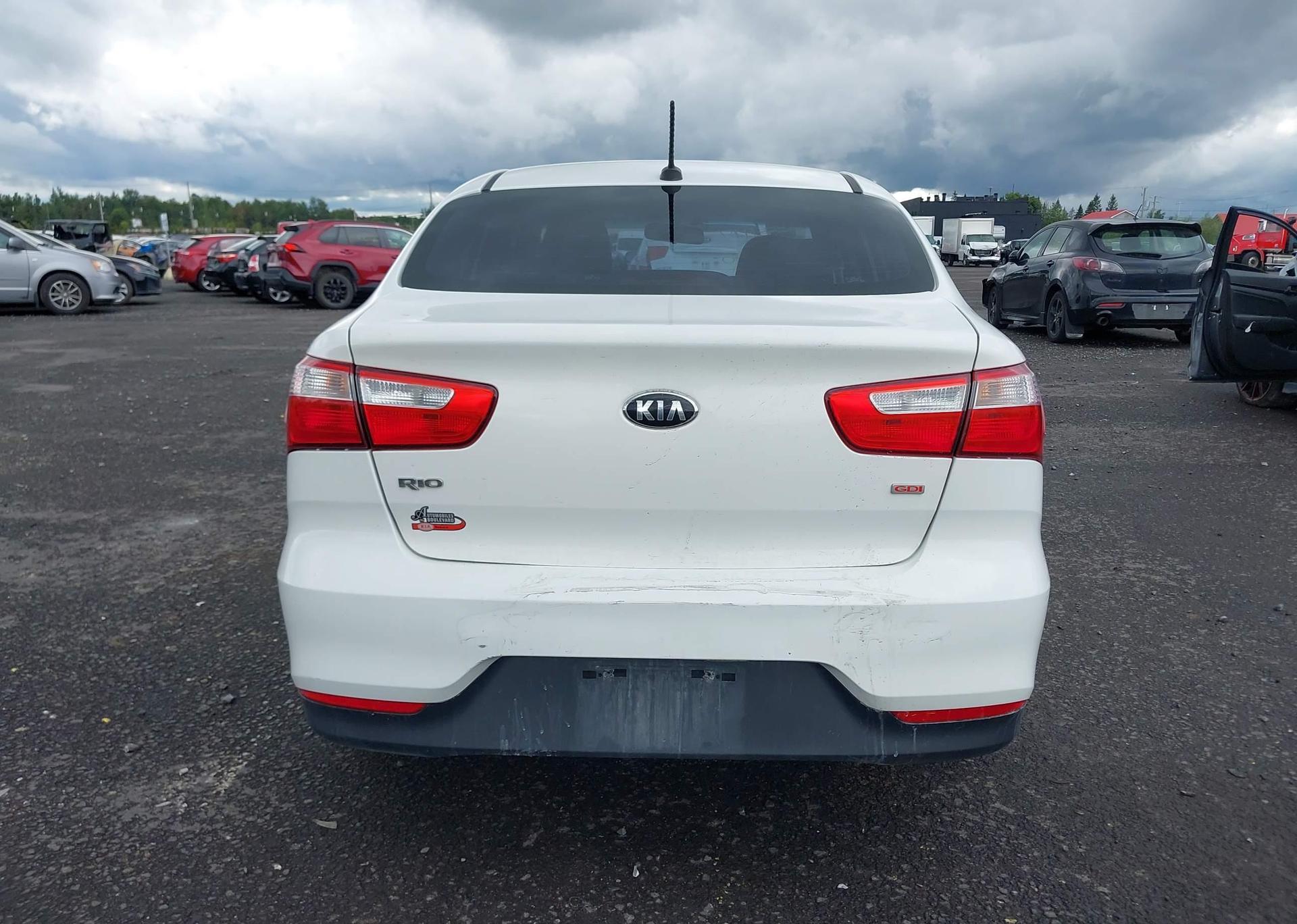 2016 KIA RIO EX