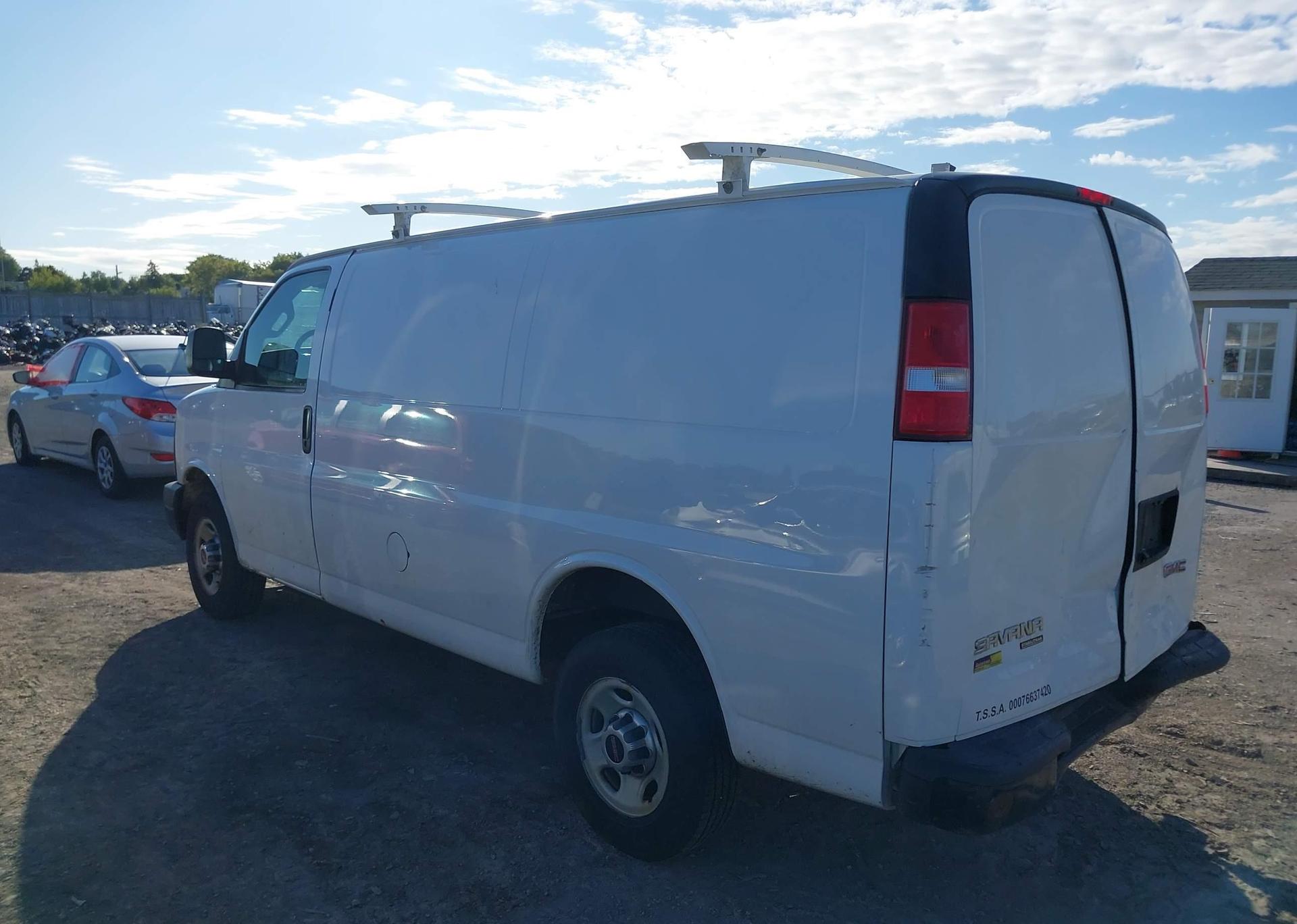 2016 GMC SAVANA G2500