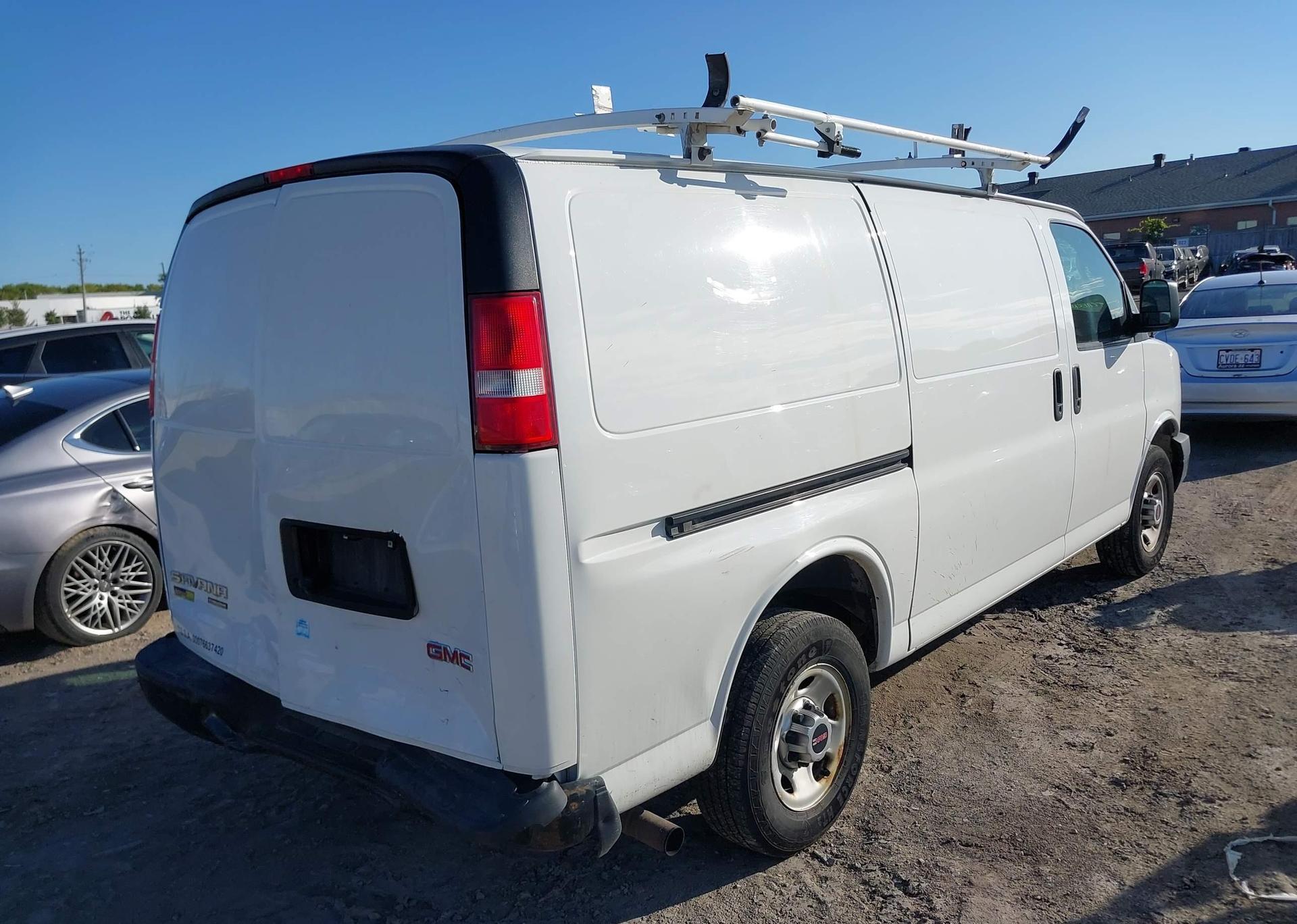 2016 GMC SAVANA G2500