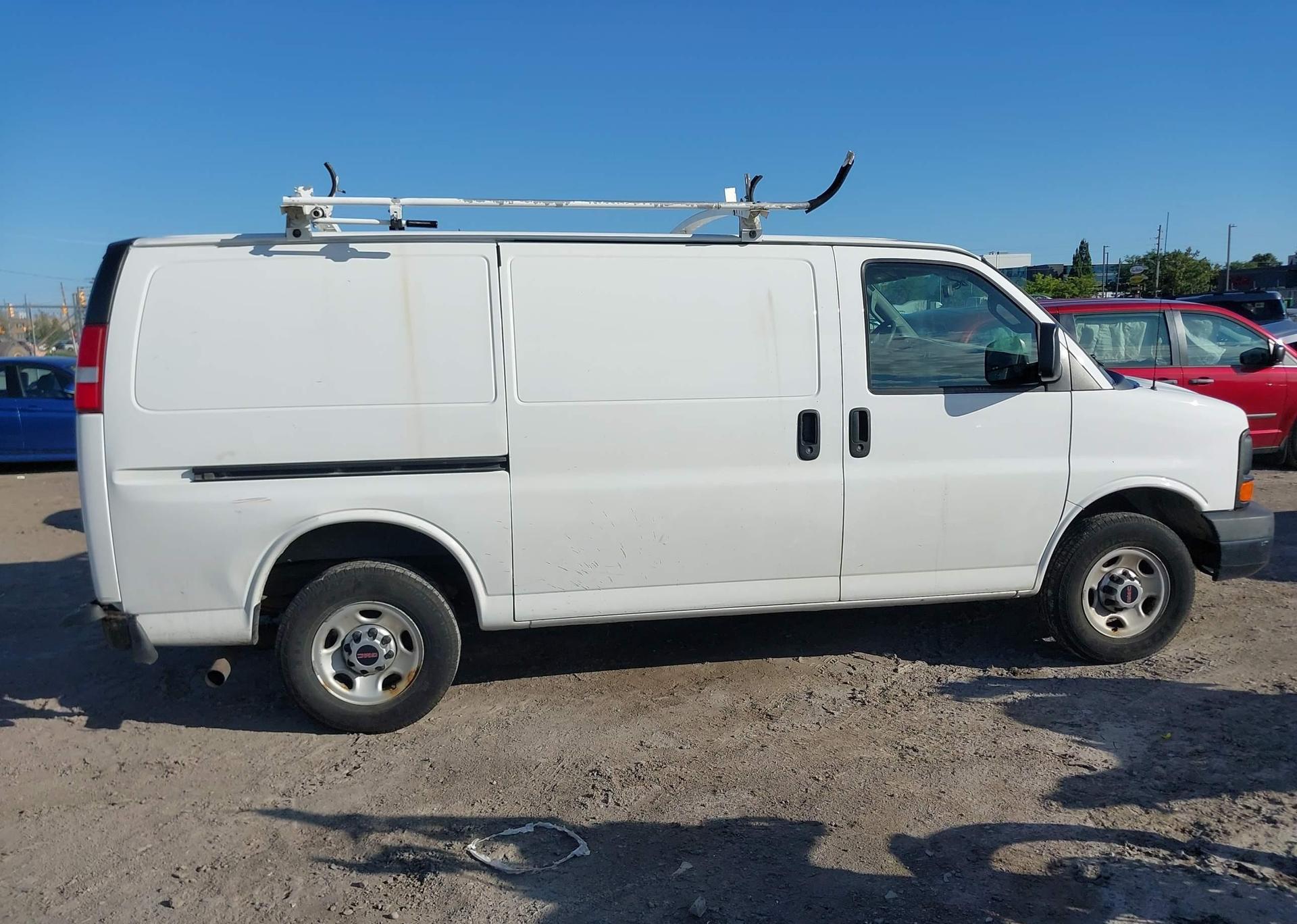 2016 GMC SAVANA G2500