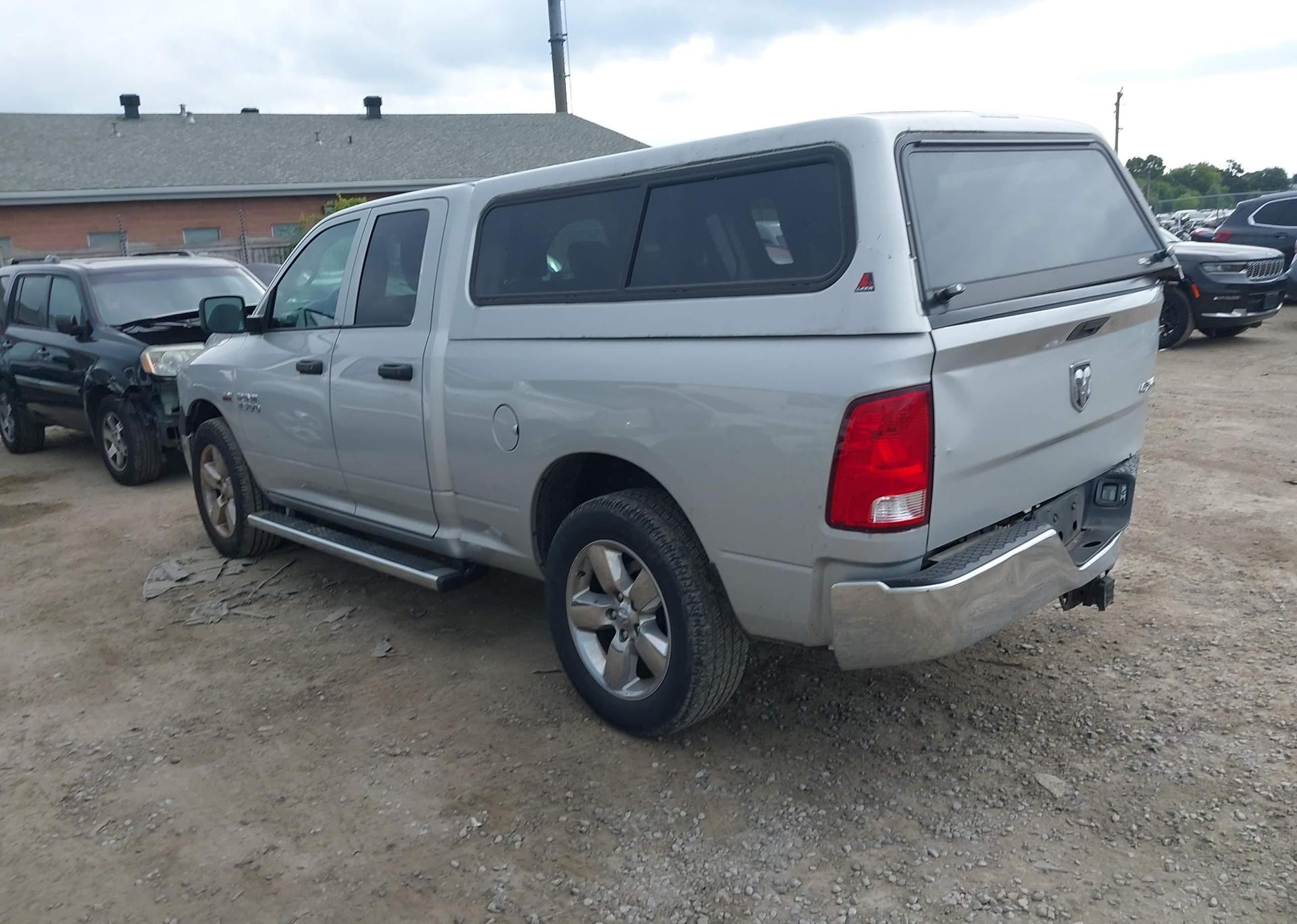 2018 RAM 1500 ST