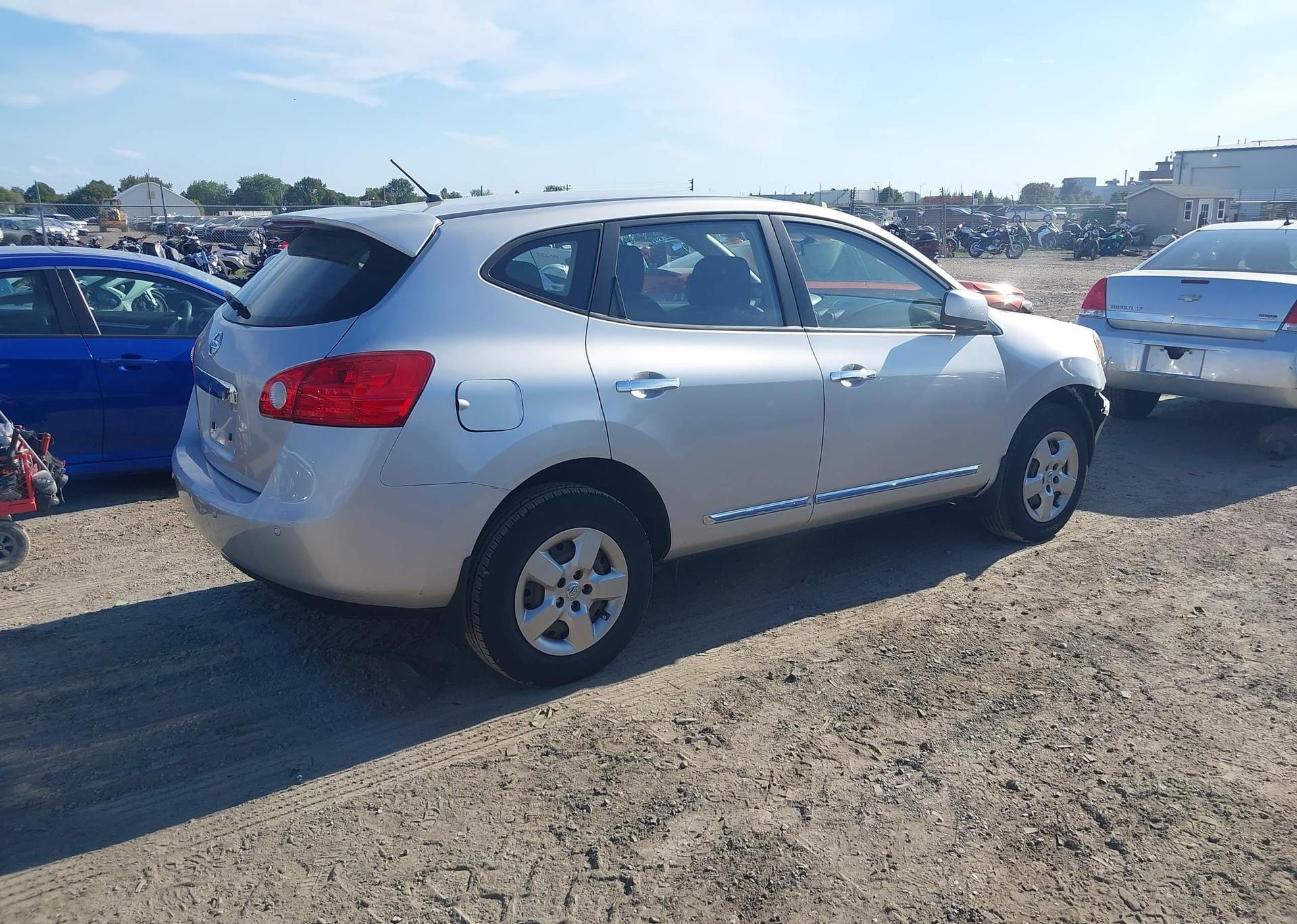 2013 NISSAN ROGUE