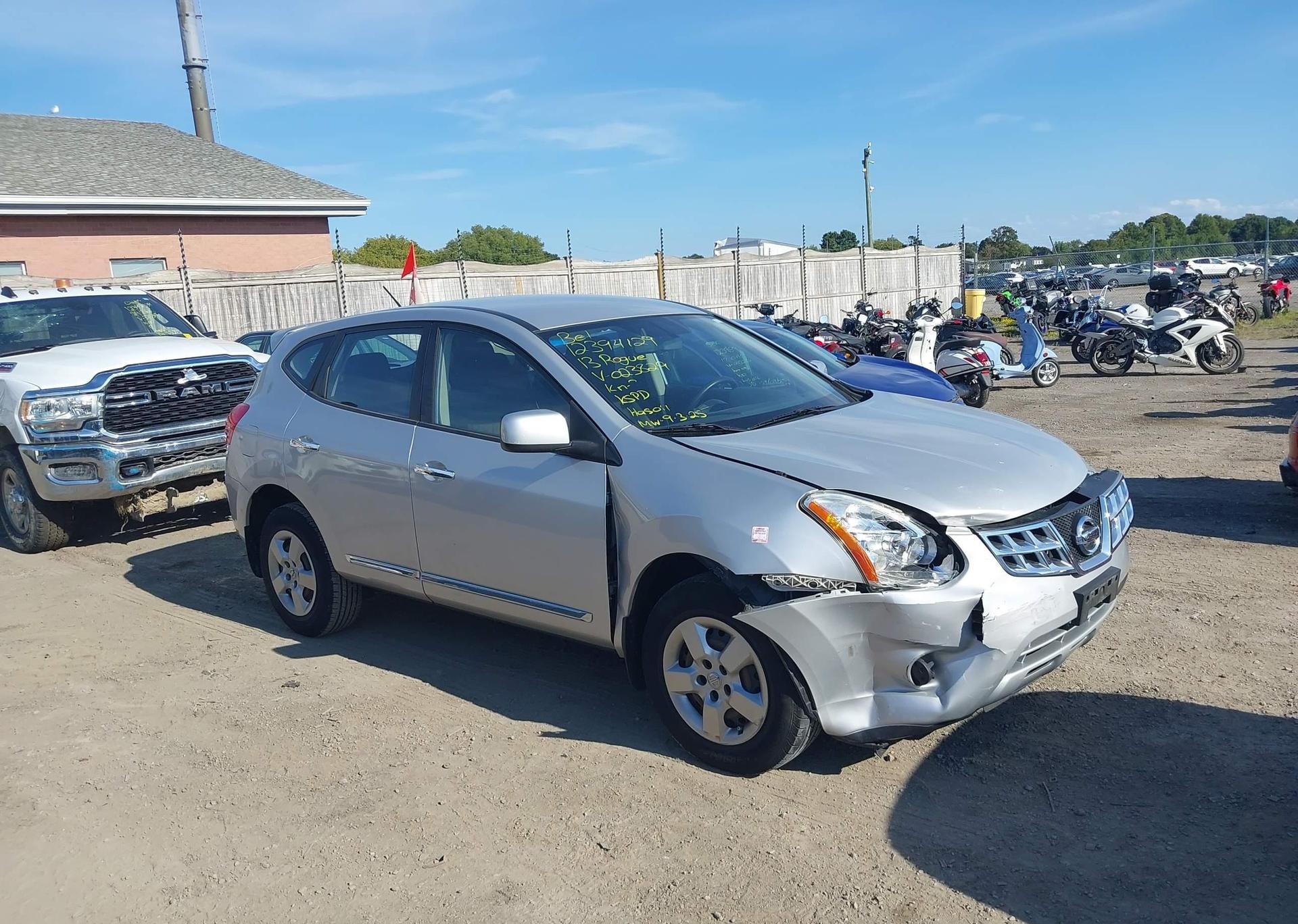 2013 NISSAN ROGUE