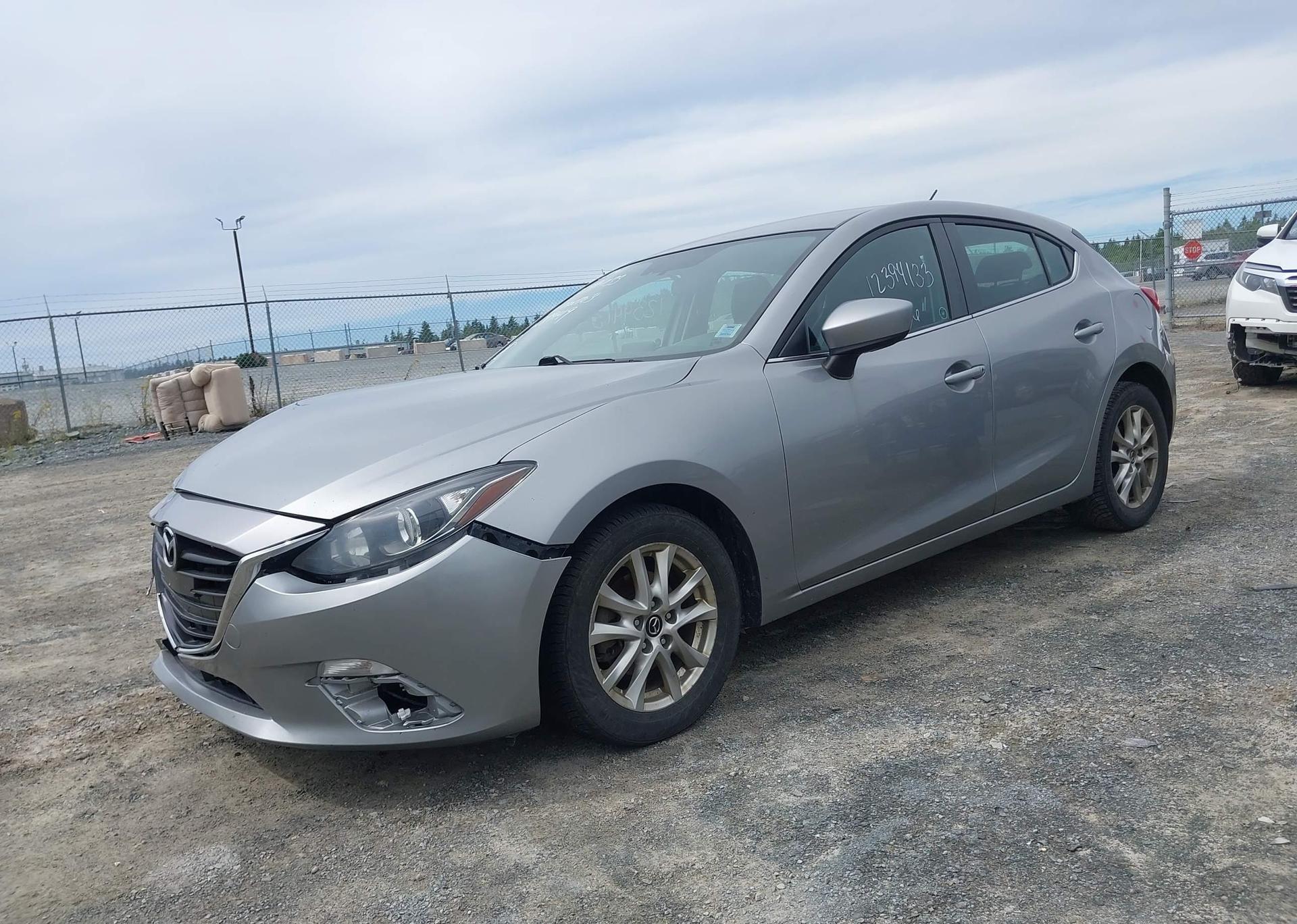 2016 MAZDA MAZDA3 GS