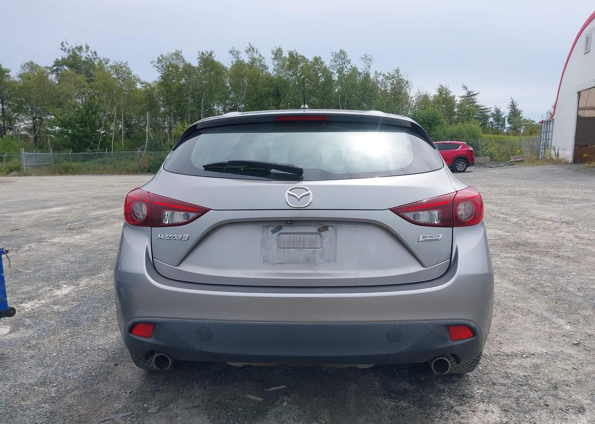 2016 MAZDA MAZDA3 GS