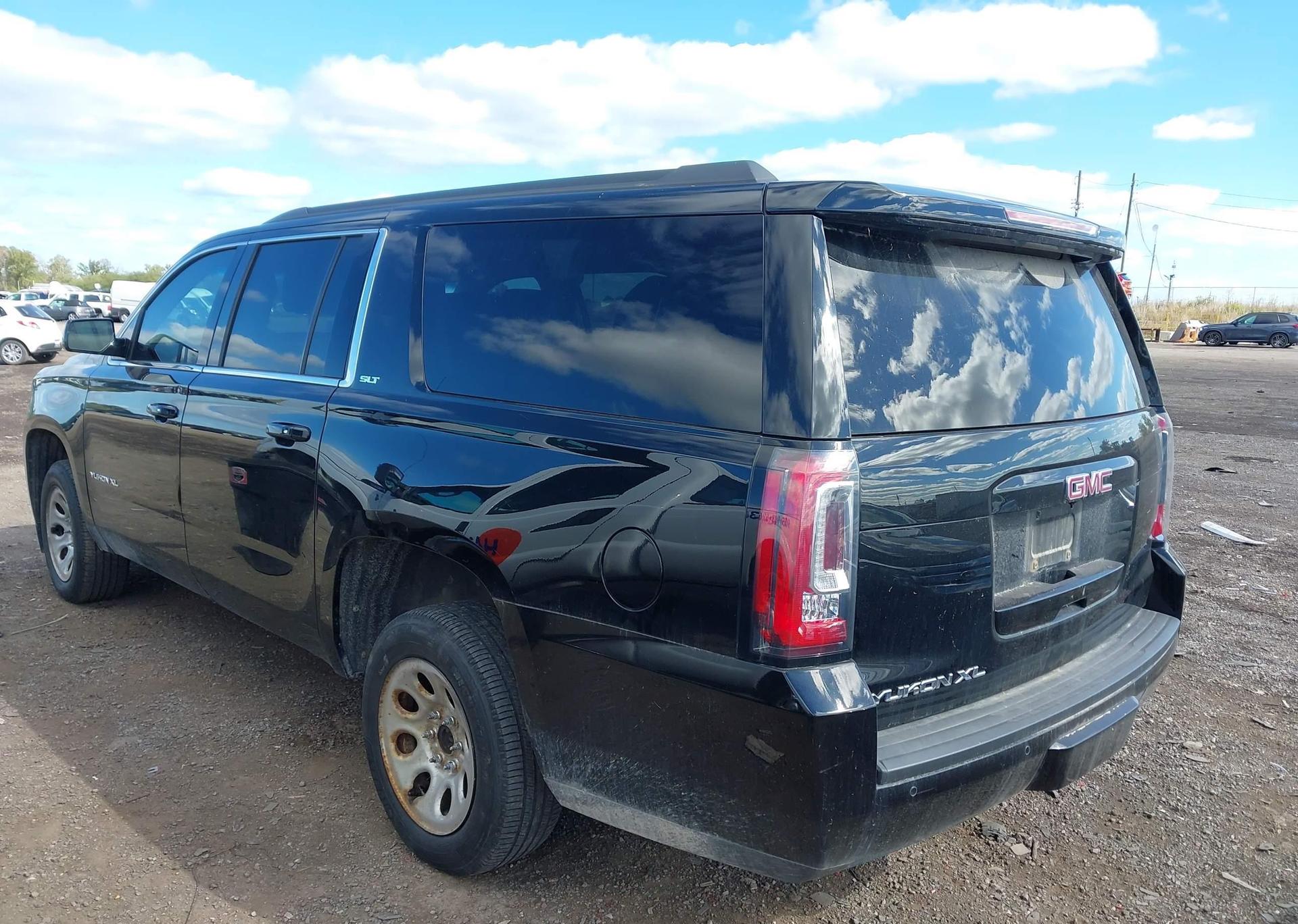 2016 GMC YUKON XL K1500 SLT