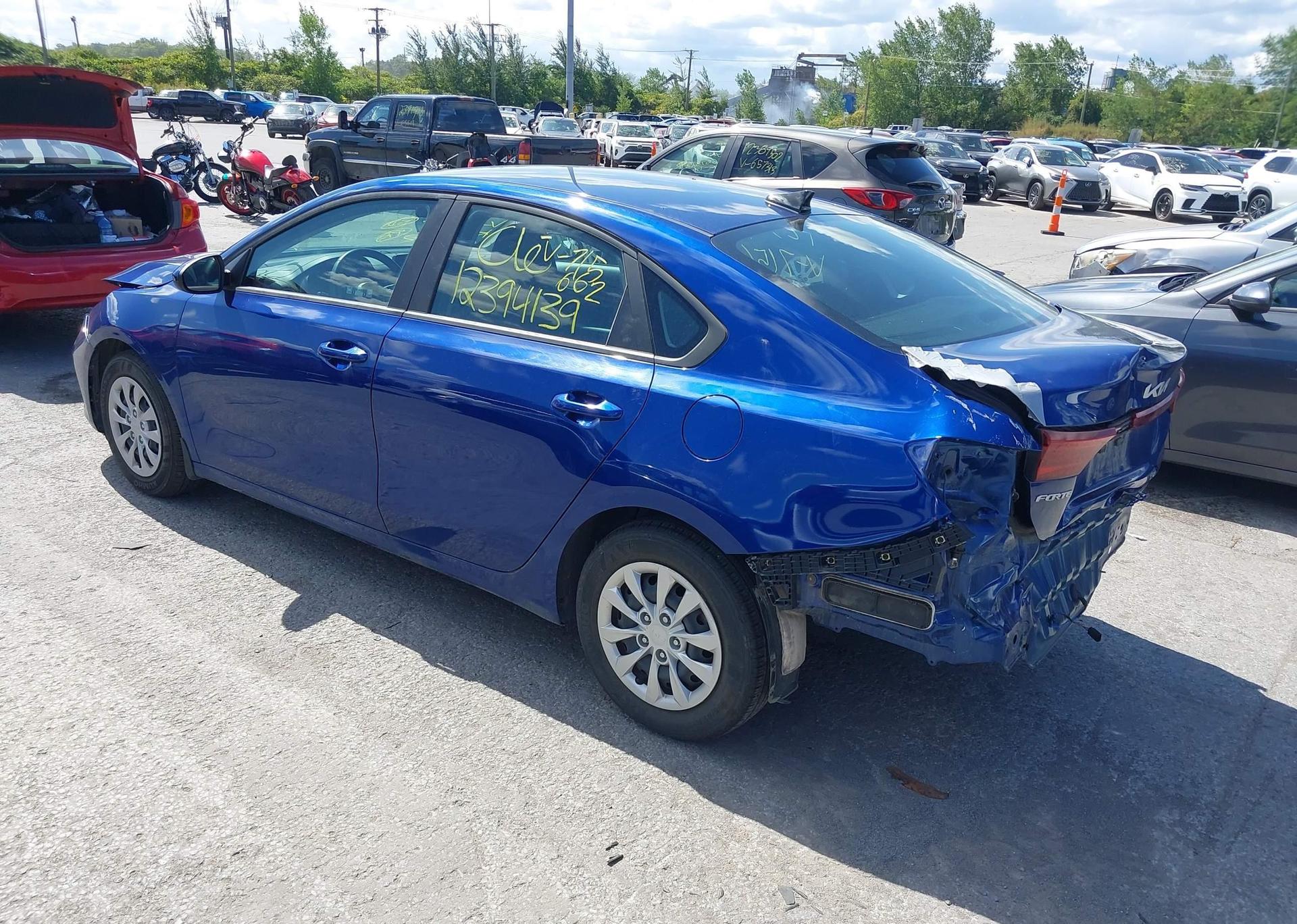 2024 KIA FORTE EX