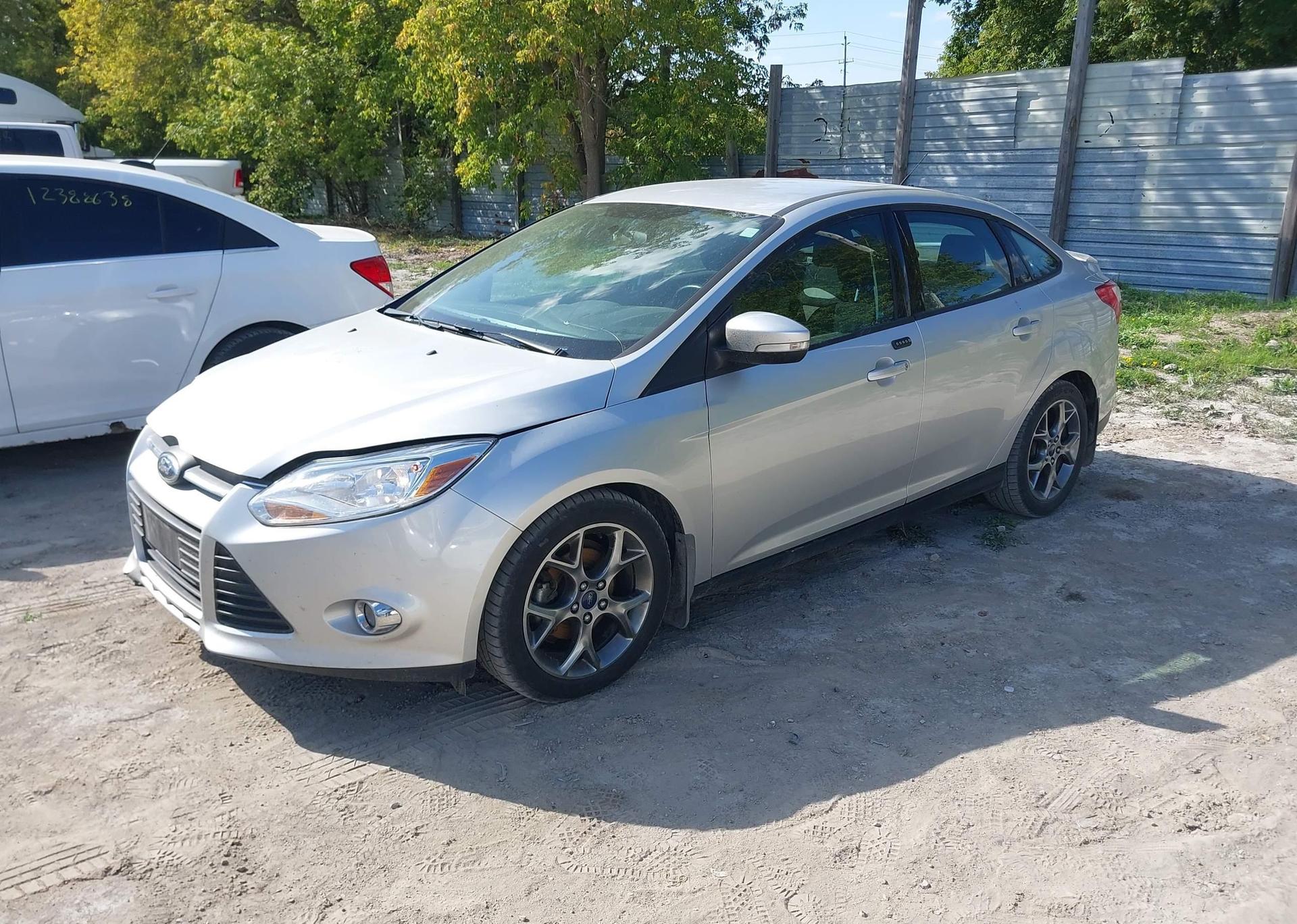 2014 FORD FOCUS SE