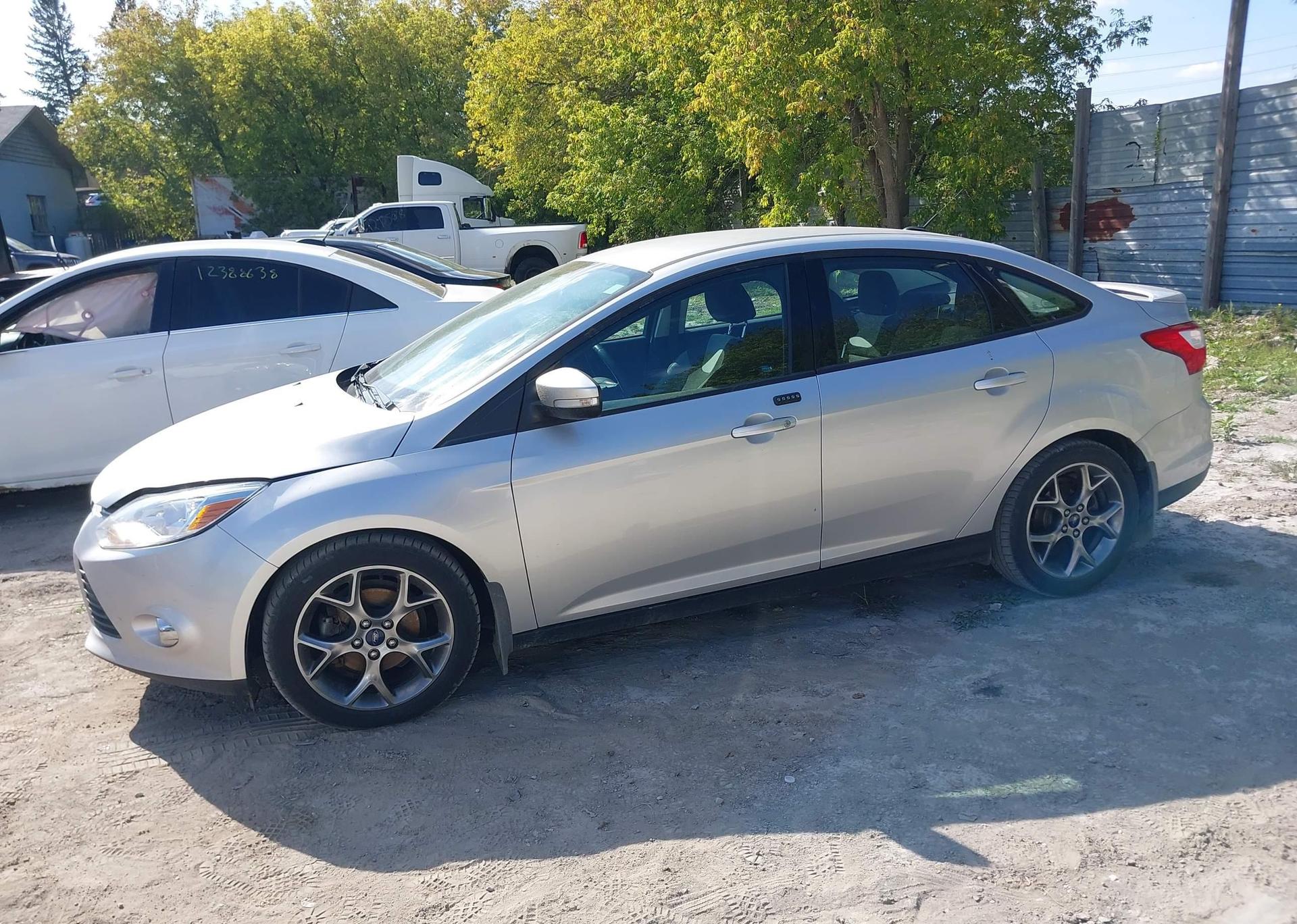 2014 FORD FOCUS SE