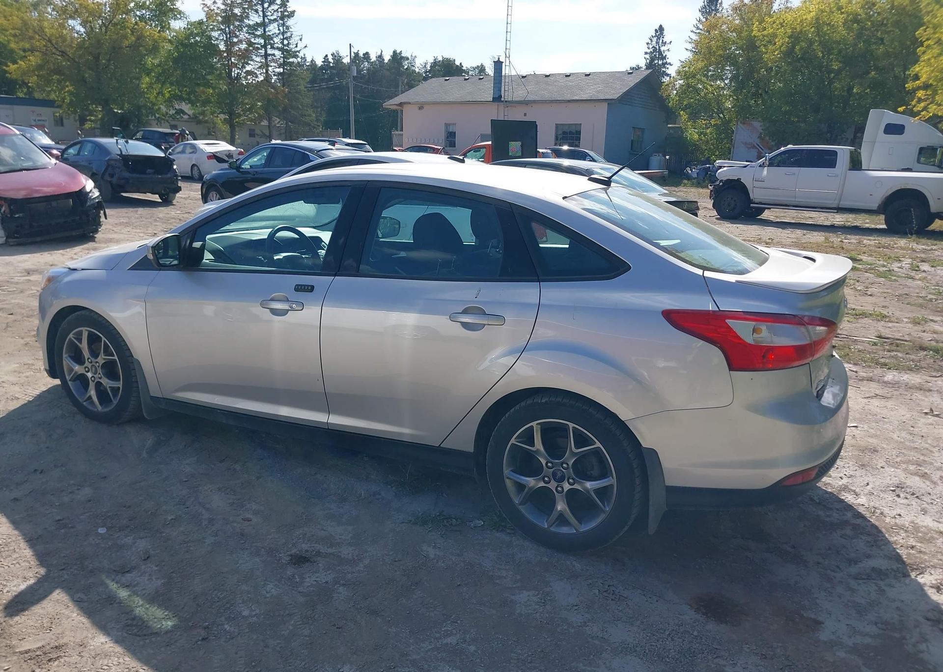2014 FORD FOCUS SE