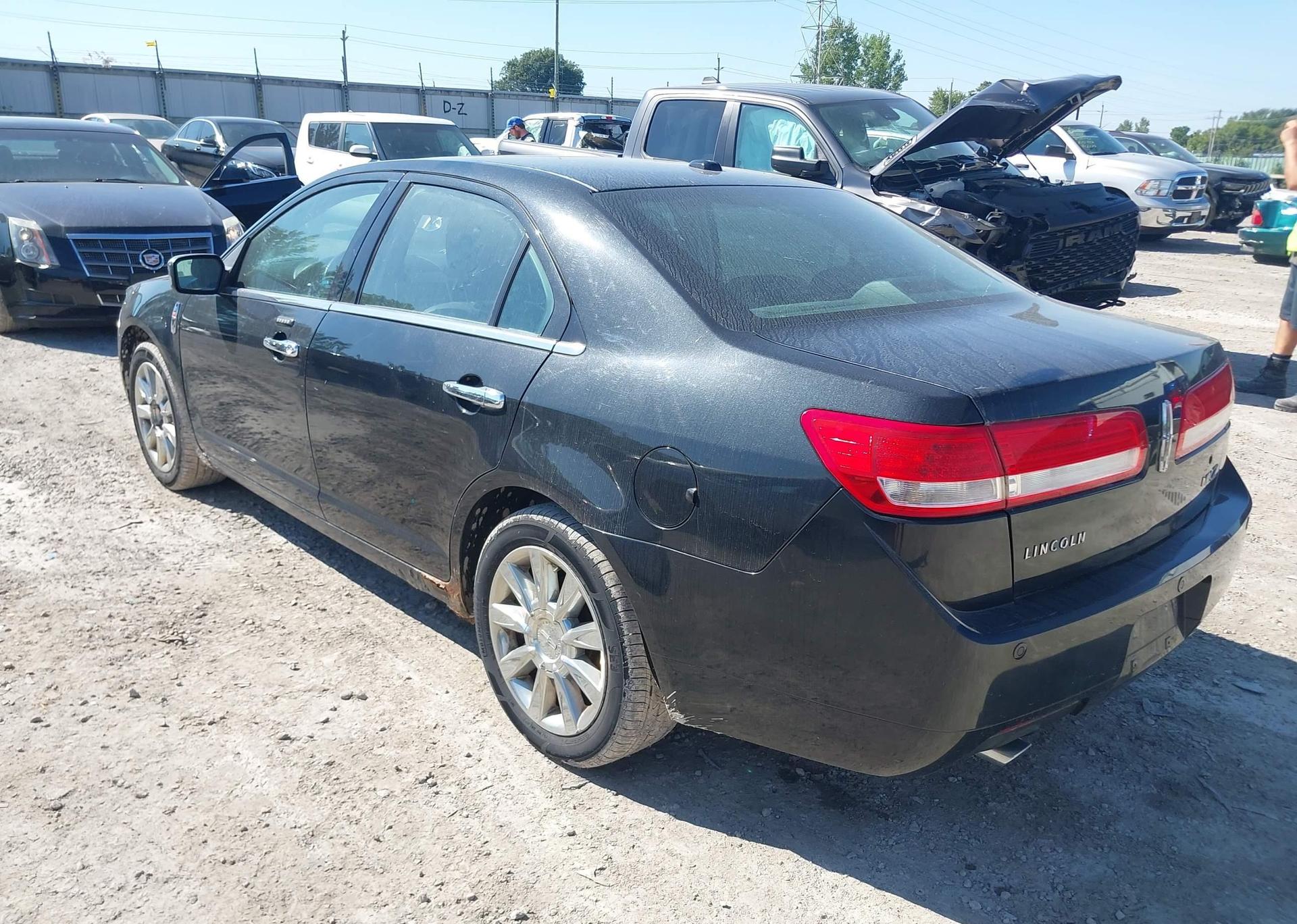 2010 LINCOLN MKZ