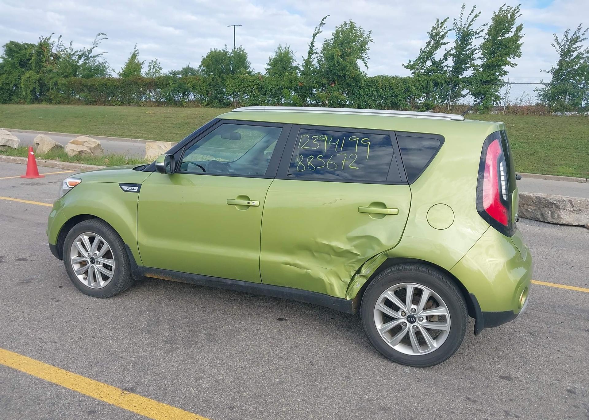 2017 KIA SOUL +