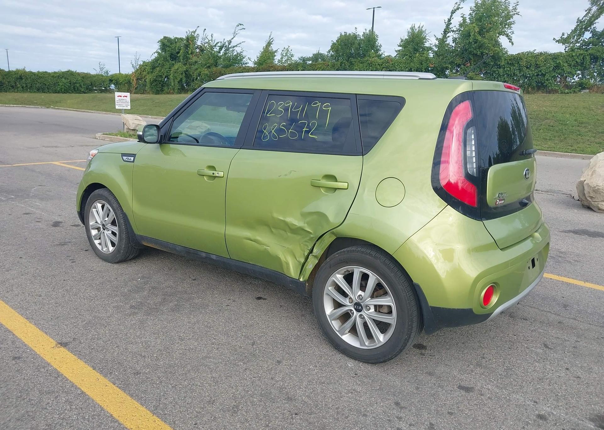 2017 KIA SOUL +