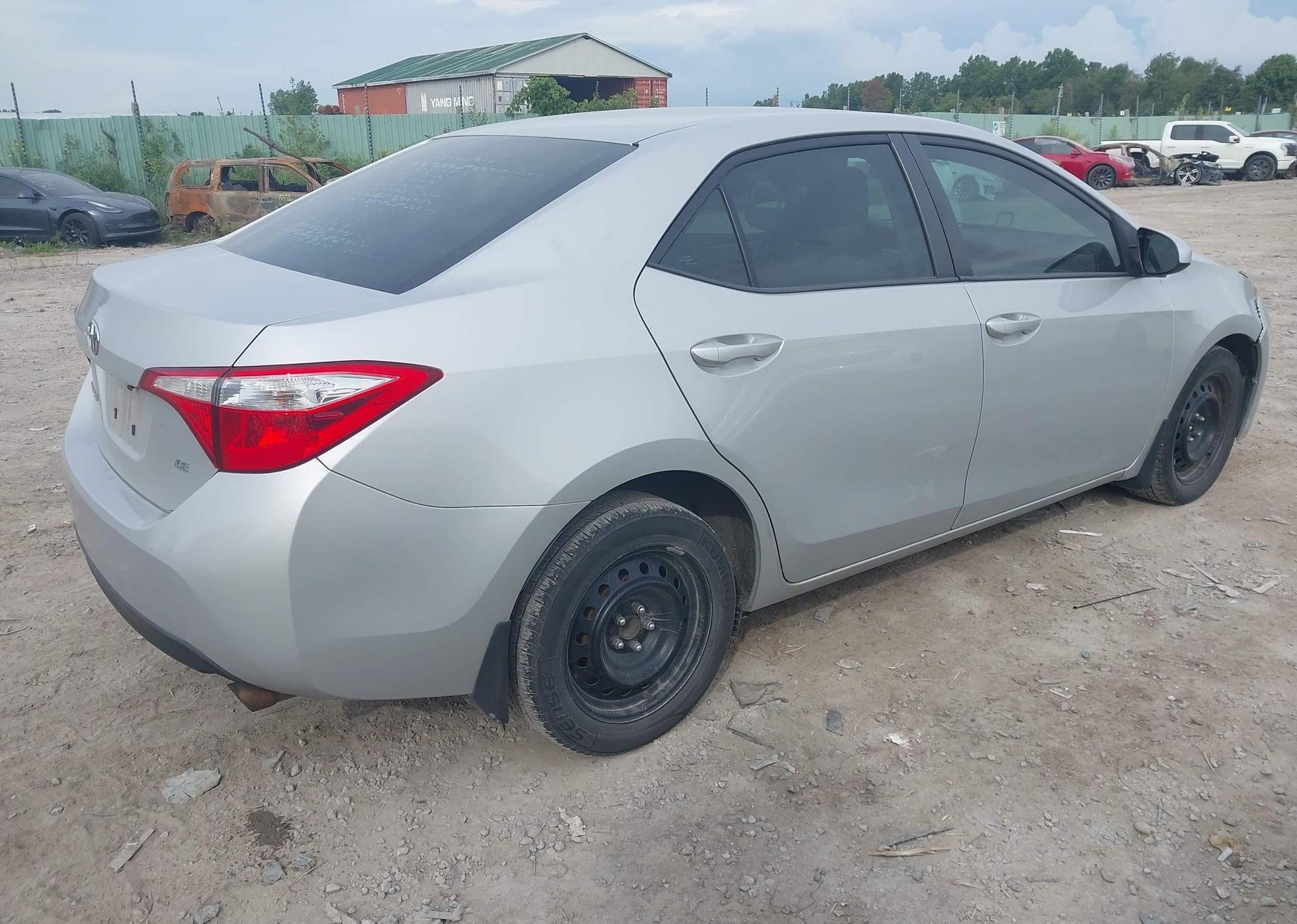 2014 TOYOTA COROLLA LE