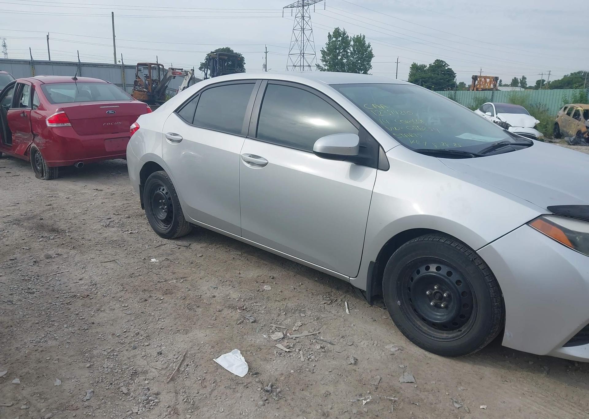 2014 TOYOTA COROLLA LE