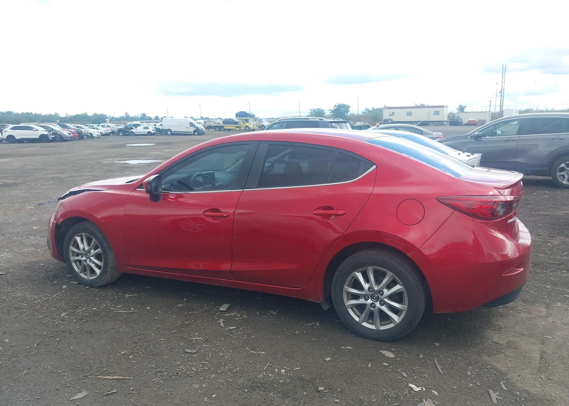 2014 MAZDA MAZDA3