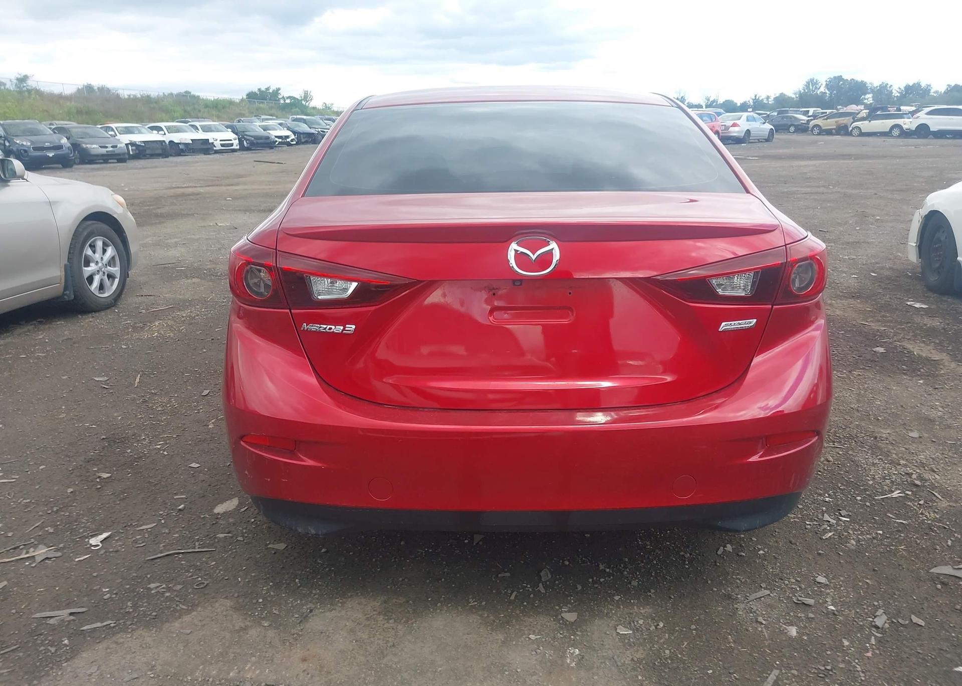 2014 MAZDA MAZDA3