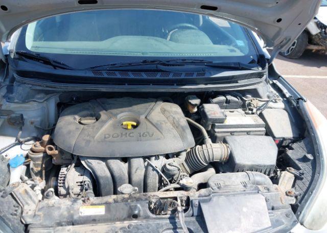 2013 HYUNDAI ELANTRA GL