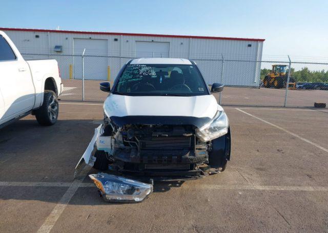 2019 NISSAN KICKS S