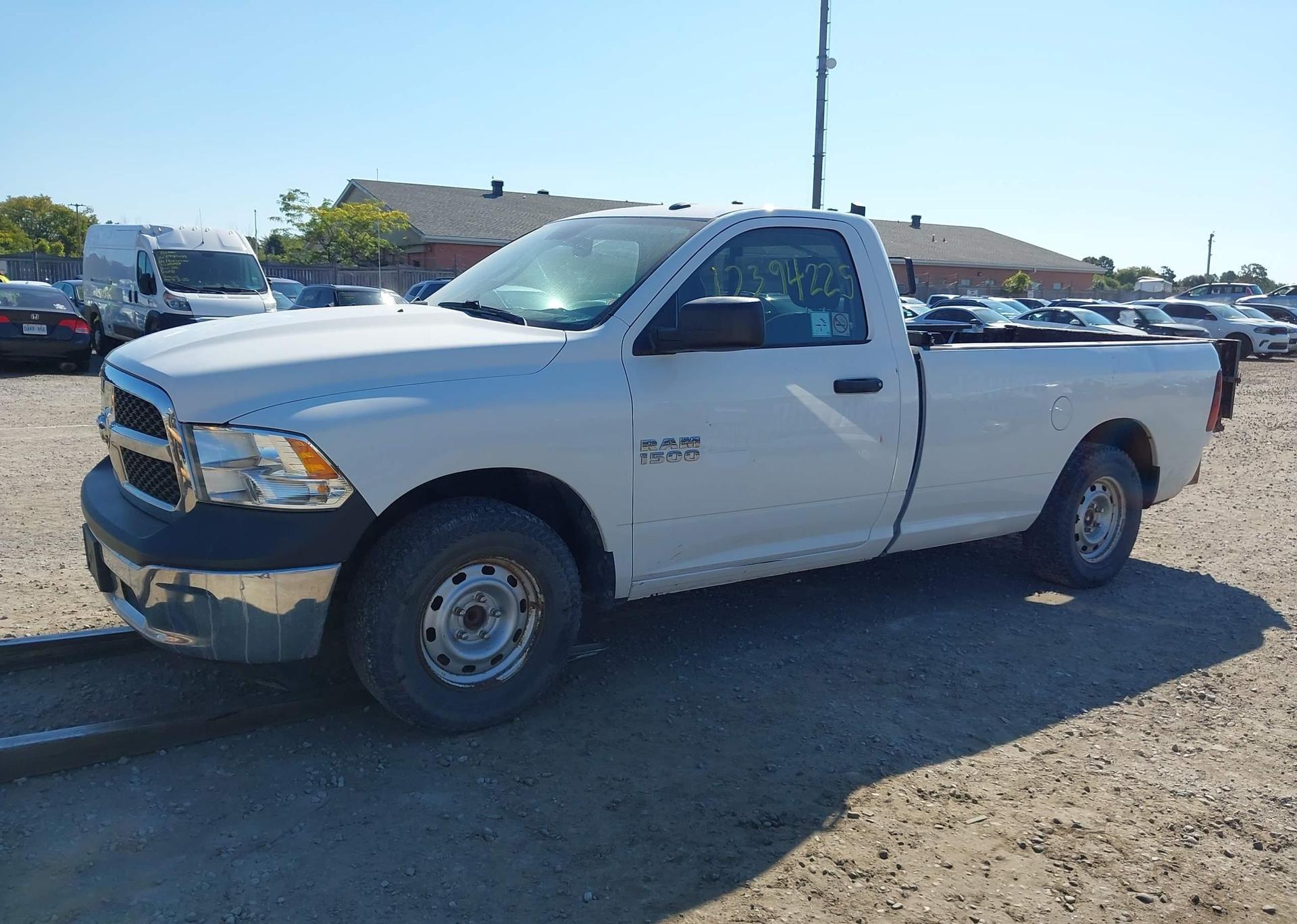 2016 RAM 1500 ST