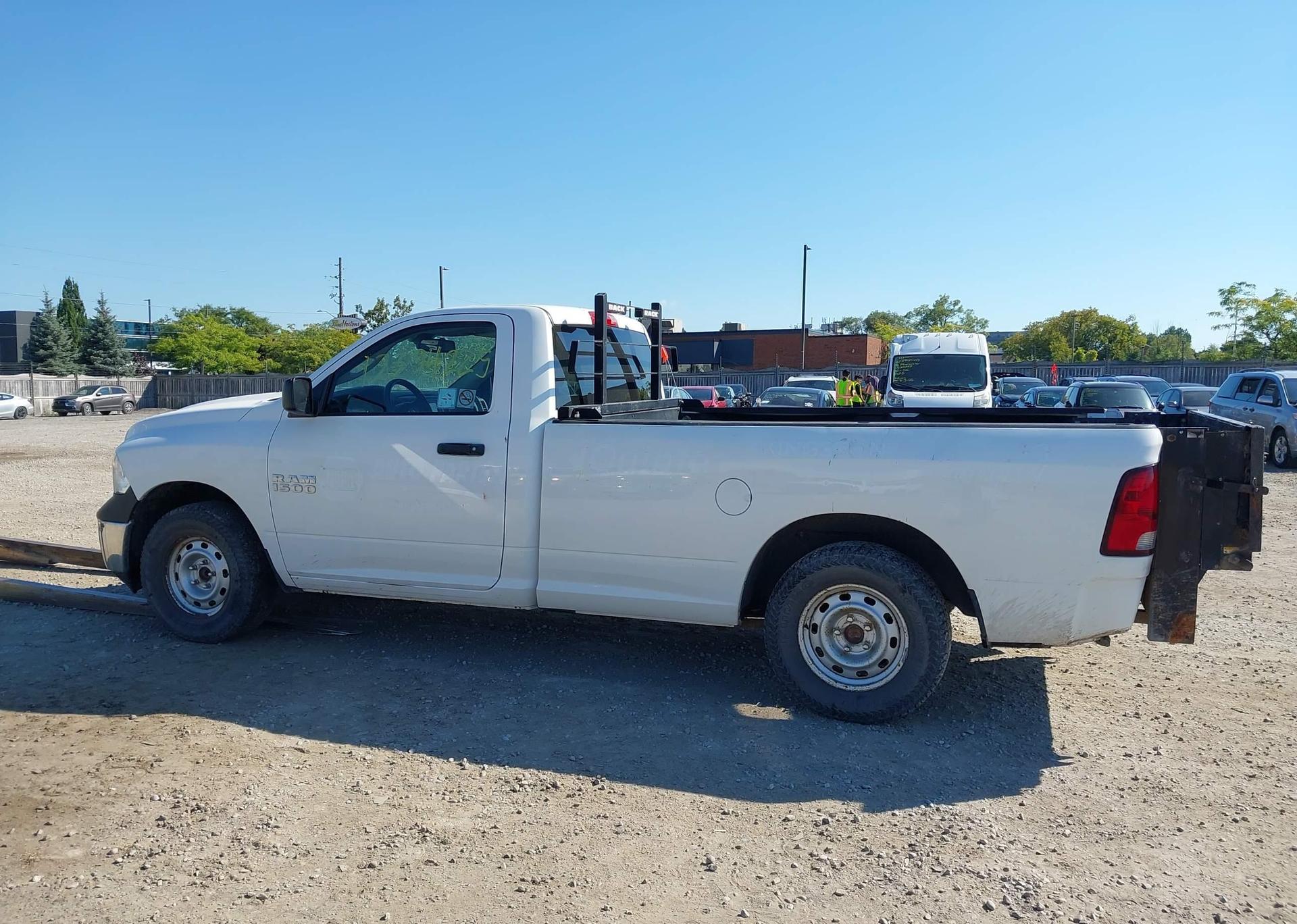 2016 RAM 1500 ST