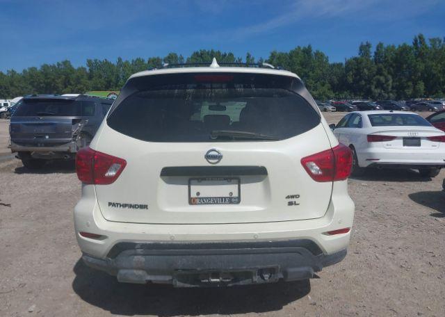 2019 NISSAN PATHFINDER PLATINUM