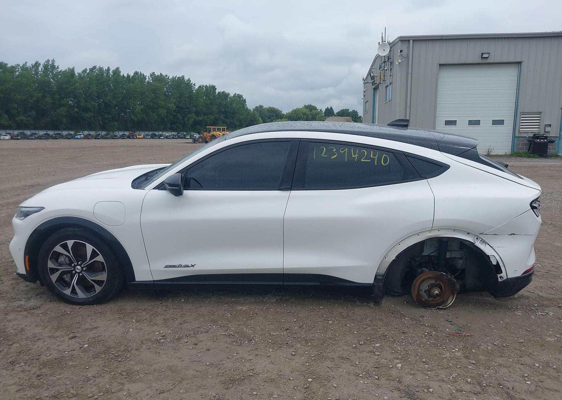 2021 FORD MUSTANG MACH-E PREMIUM