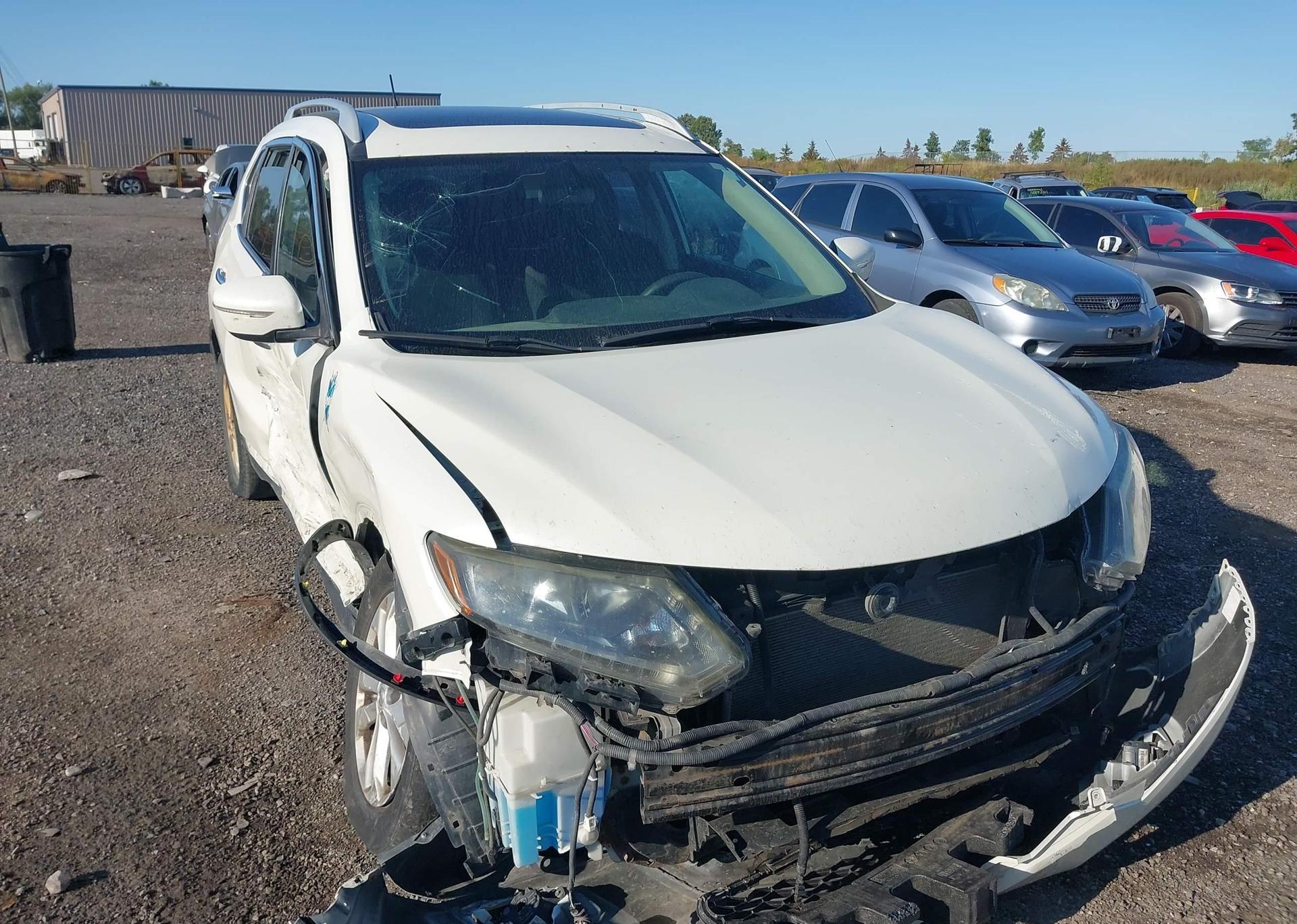 2015 NISSAN ROGUE S