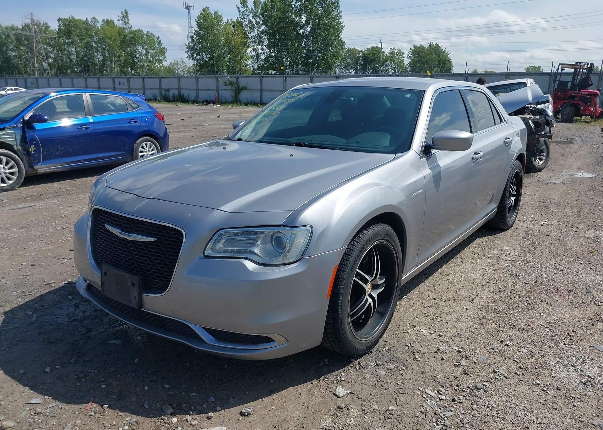 2015 CHRYSLER 300C