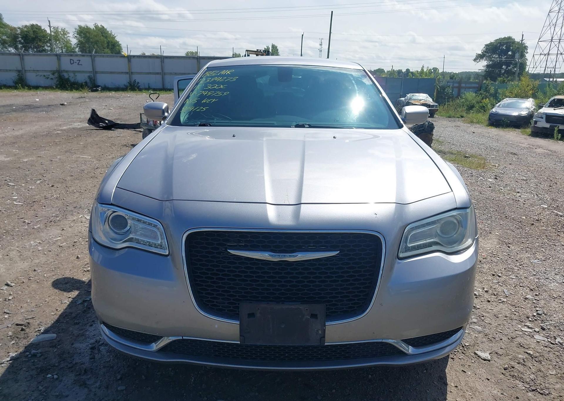 2015 CHRYSLER 300C