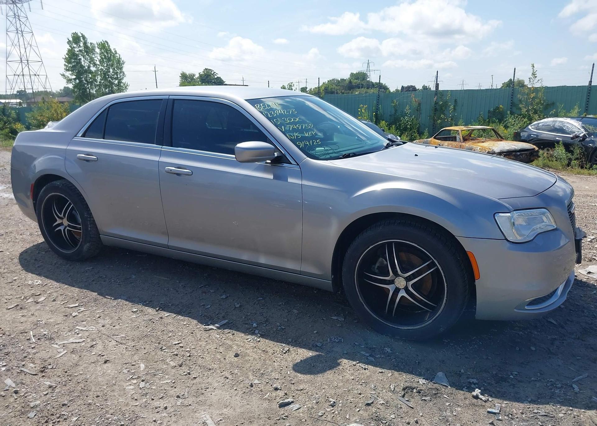 2015 CHRYSLER 300C