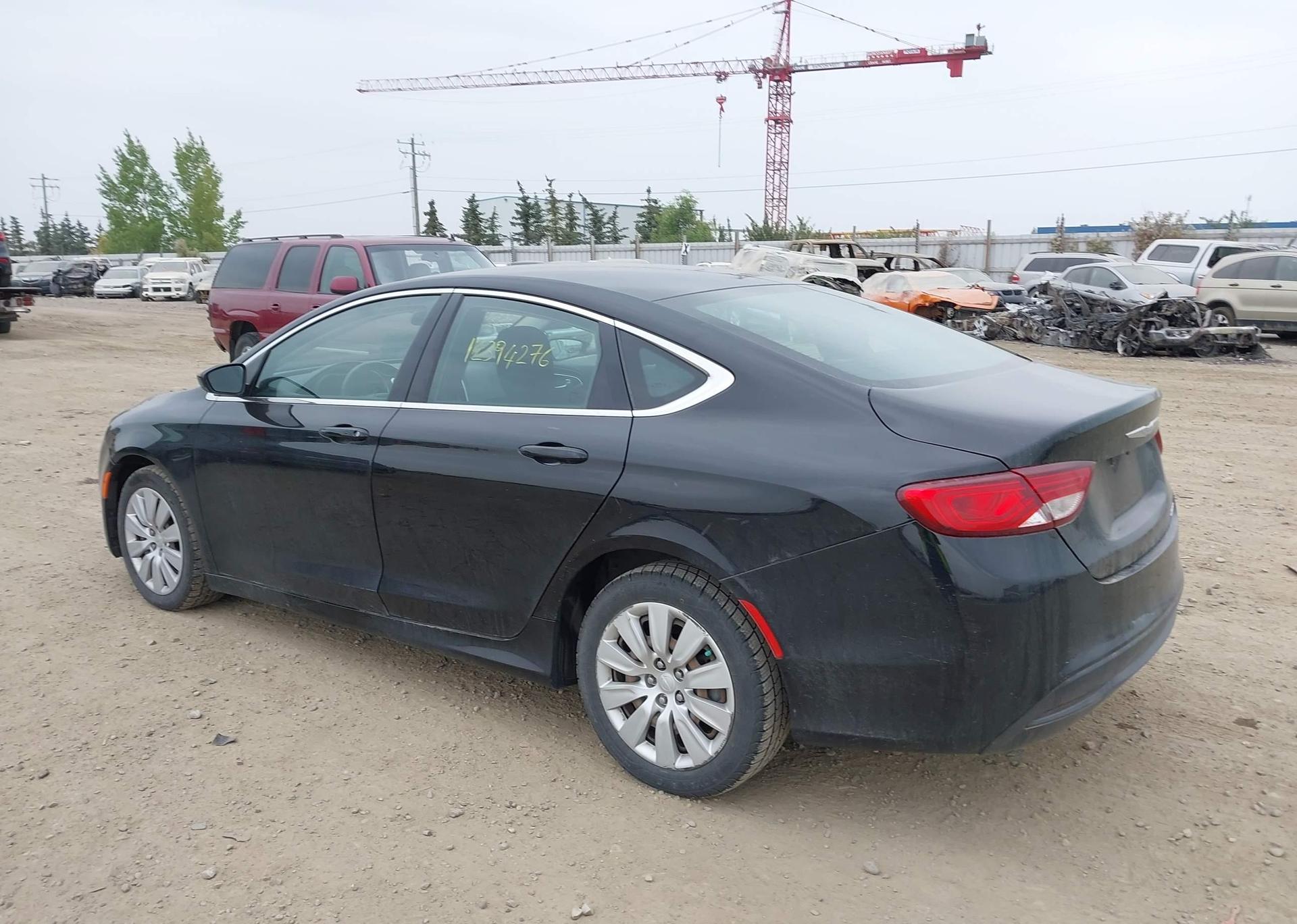 2015 CHRYSLER 200 LX