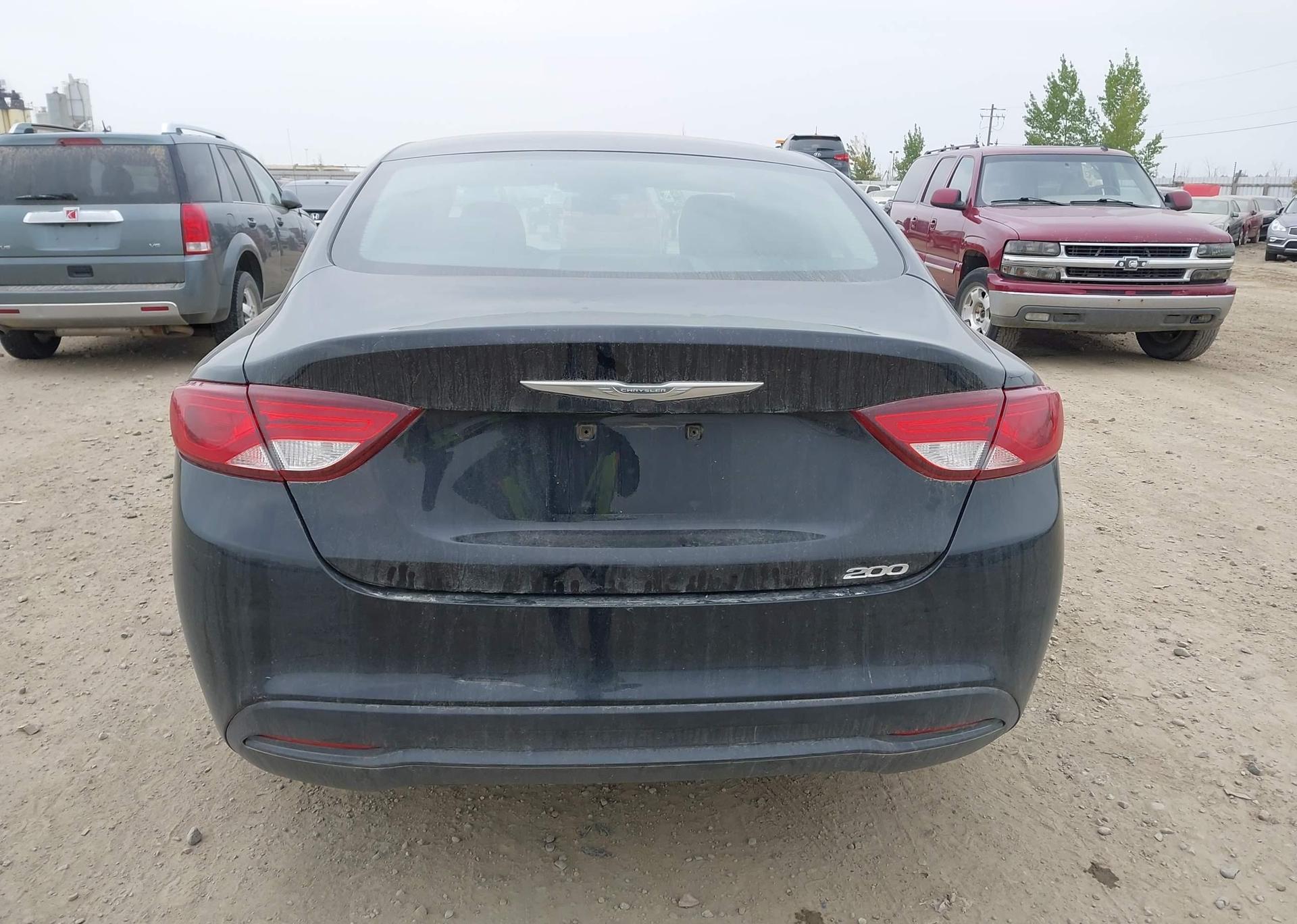 2015 CHRYSLER 200 LX