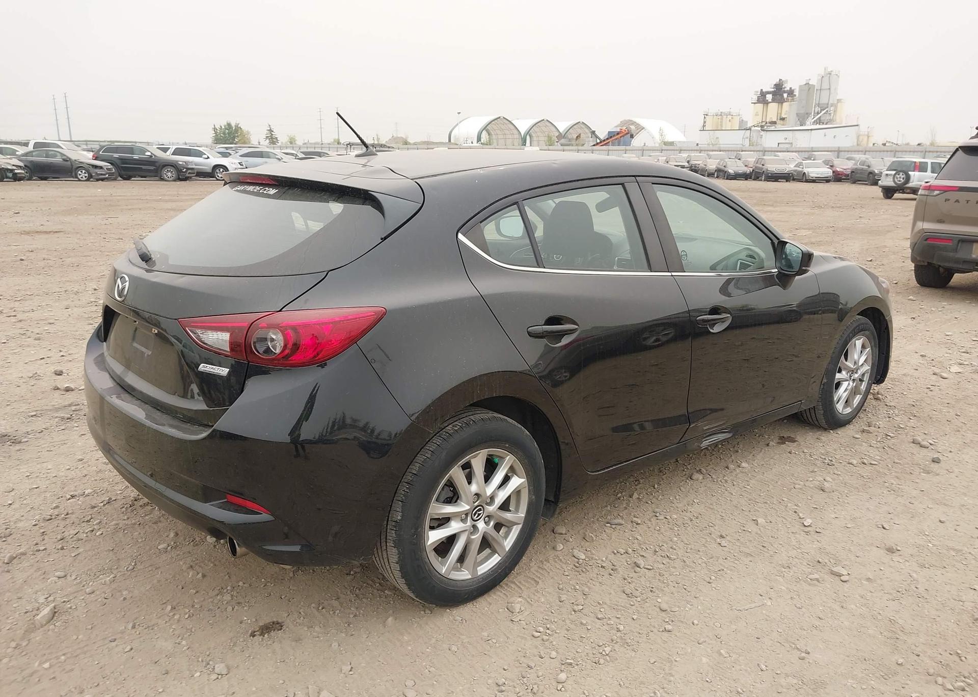 2018 MAZDA 3 TOURING