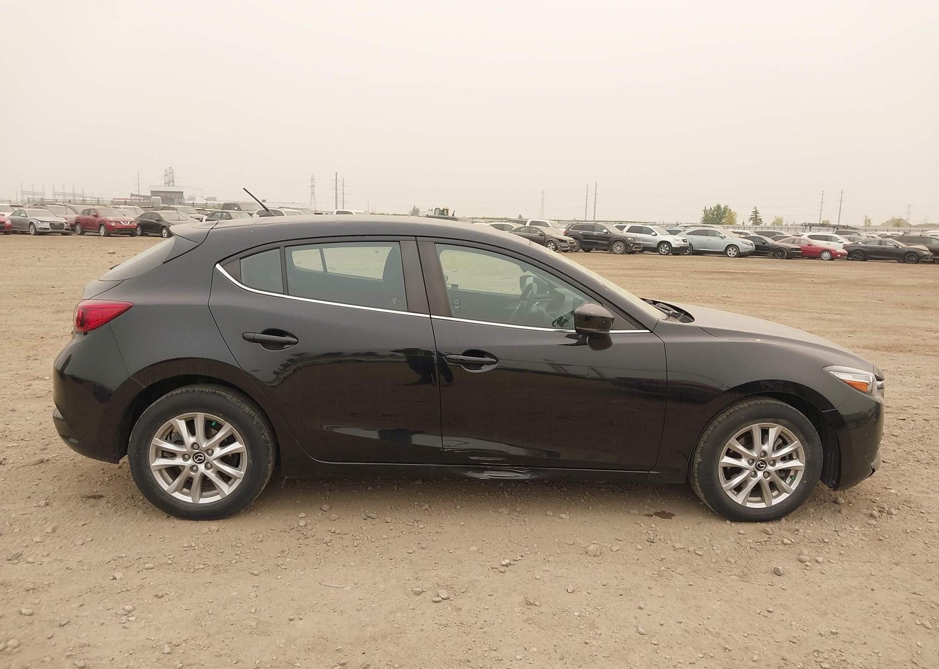 2018 MAZDA 3 TOURING
