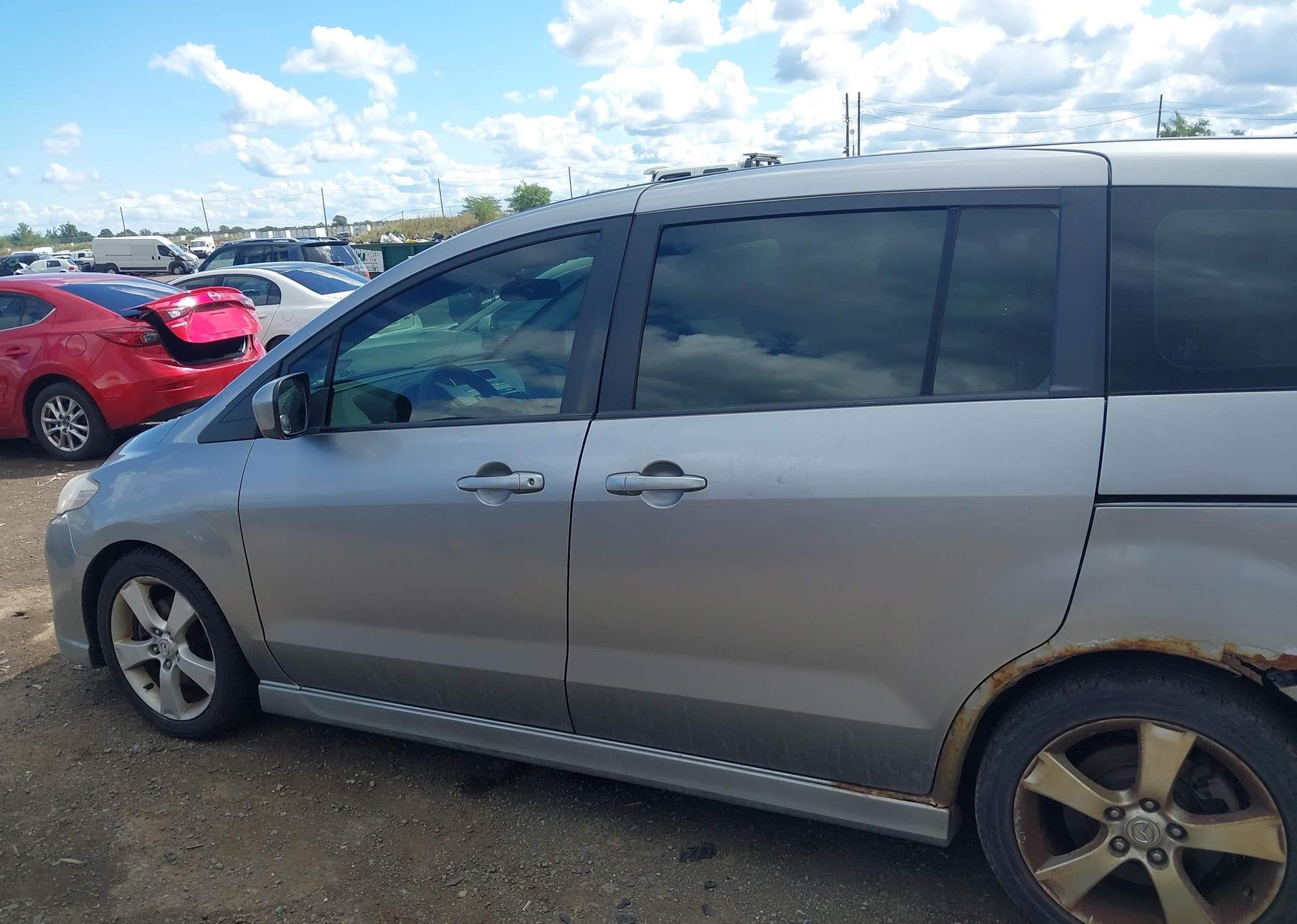 2010 MAZDA 5