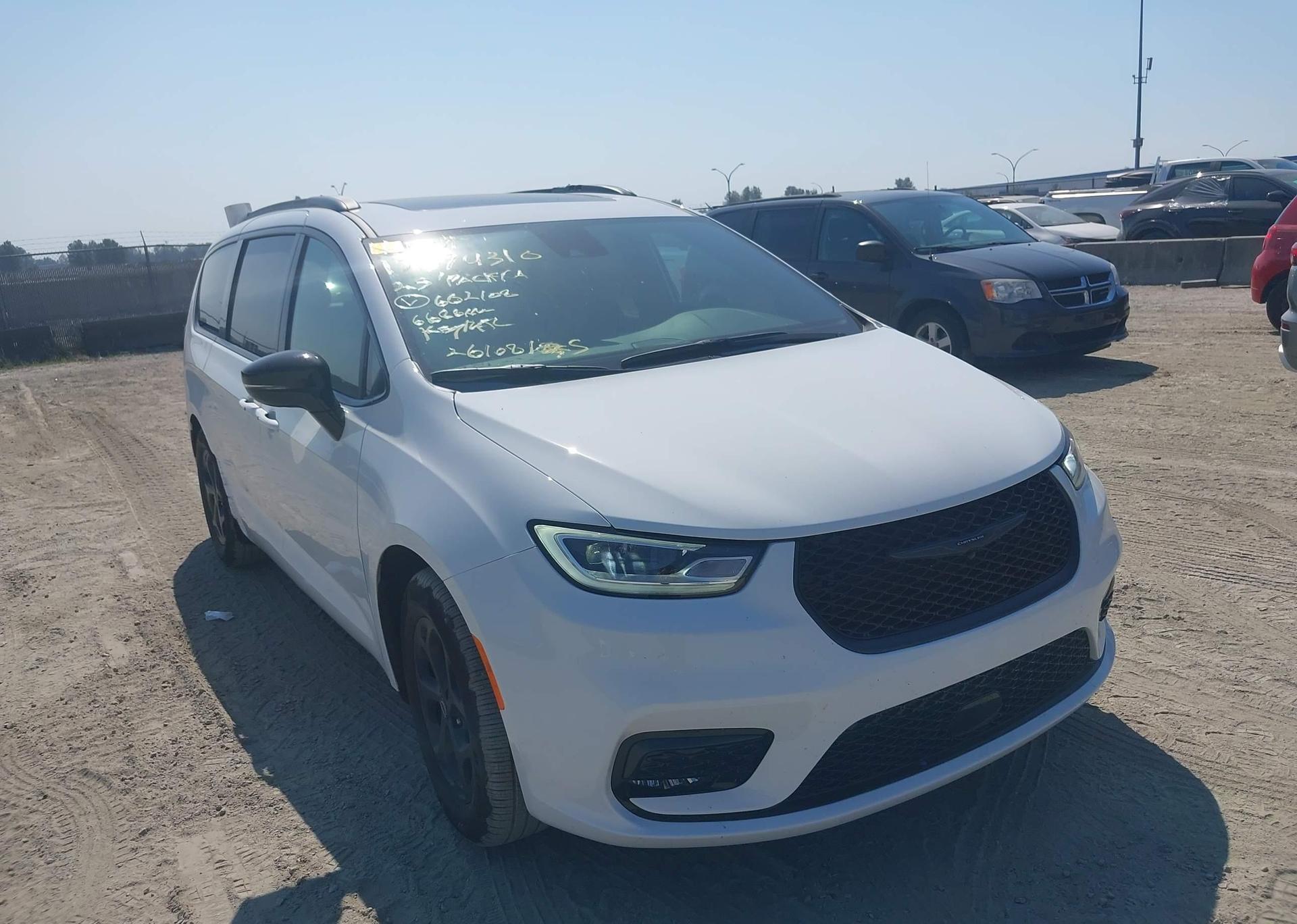 2025 CHRYSLER PACIFICA LIMITED